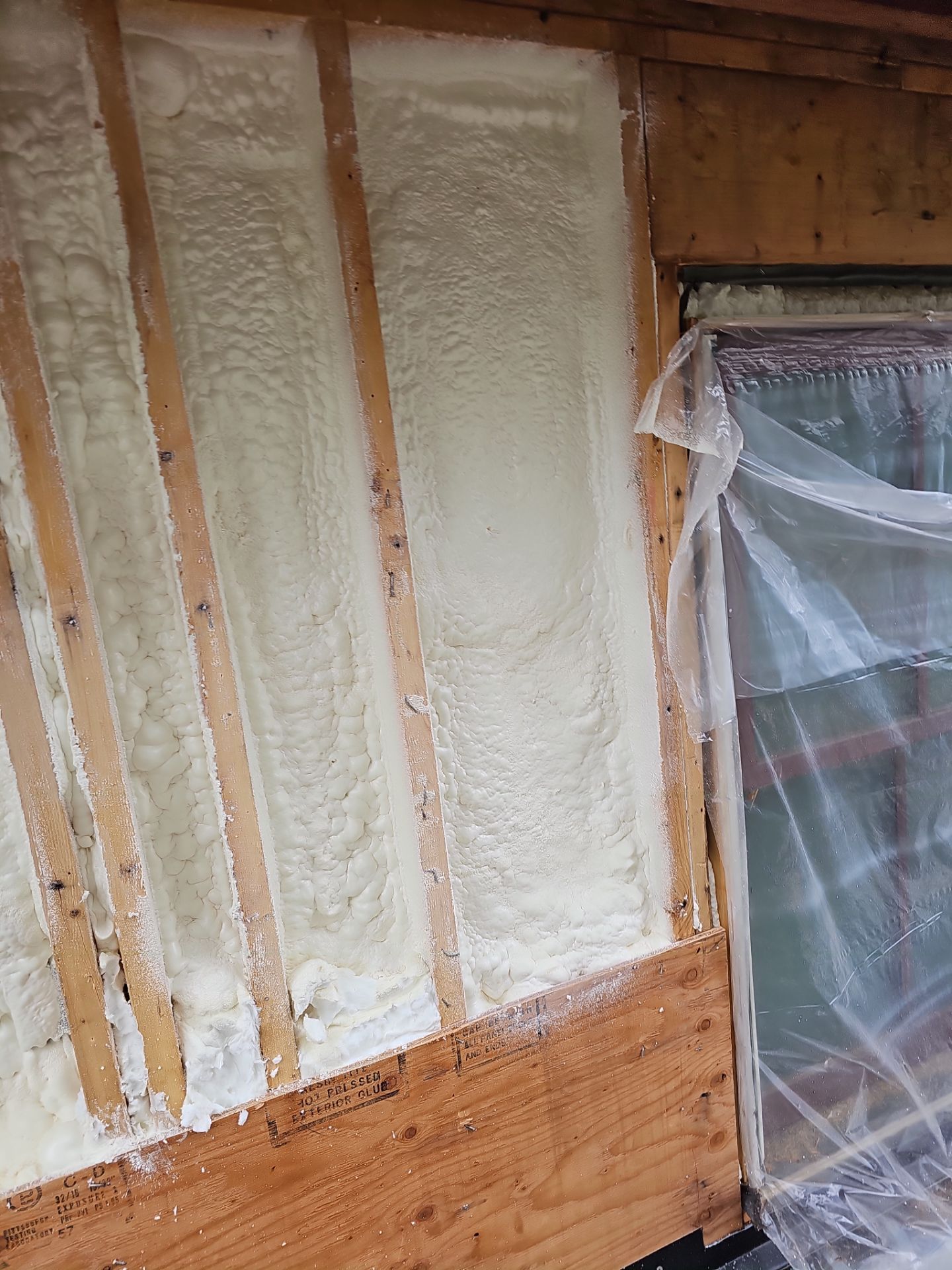 Siding Installation using Closed Cell Spray Foam by NYS Foam & Energy