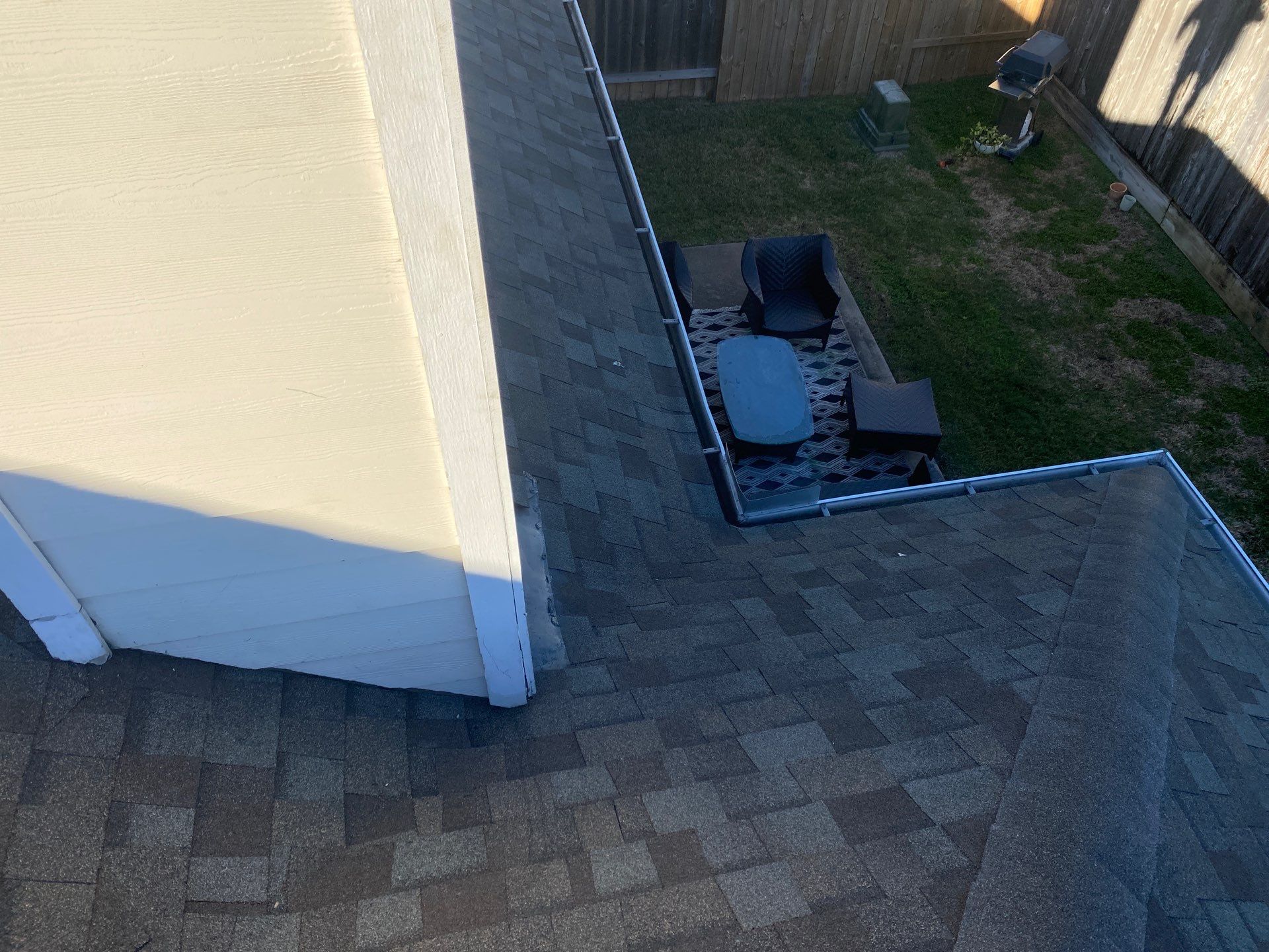 Residential Roofing Installation using Owen's Corning Duration (Lifetime) Shingles by Roof Repair Company