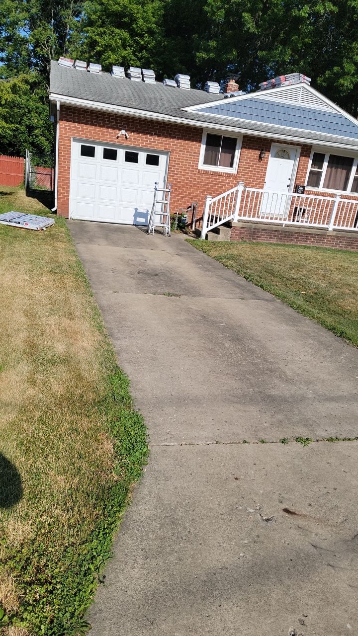 Brand: Atlas Pinnacle Color: Pristine Sunset Drip: White by Eagle Eye Roofing