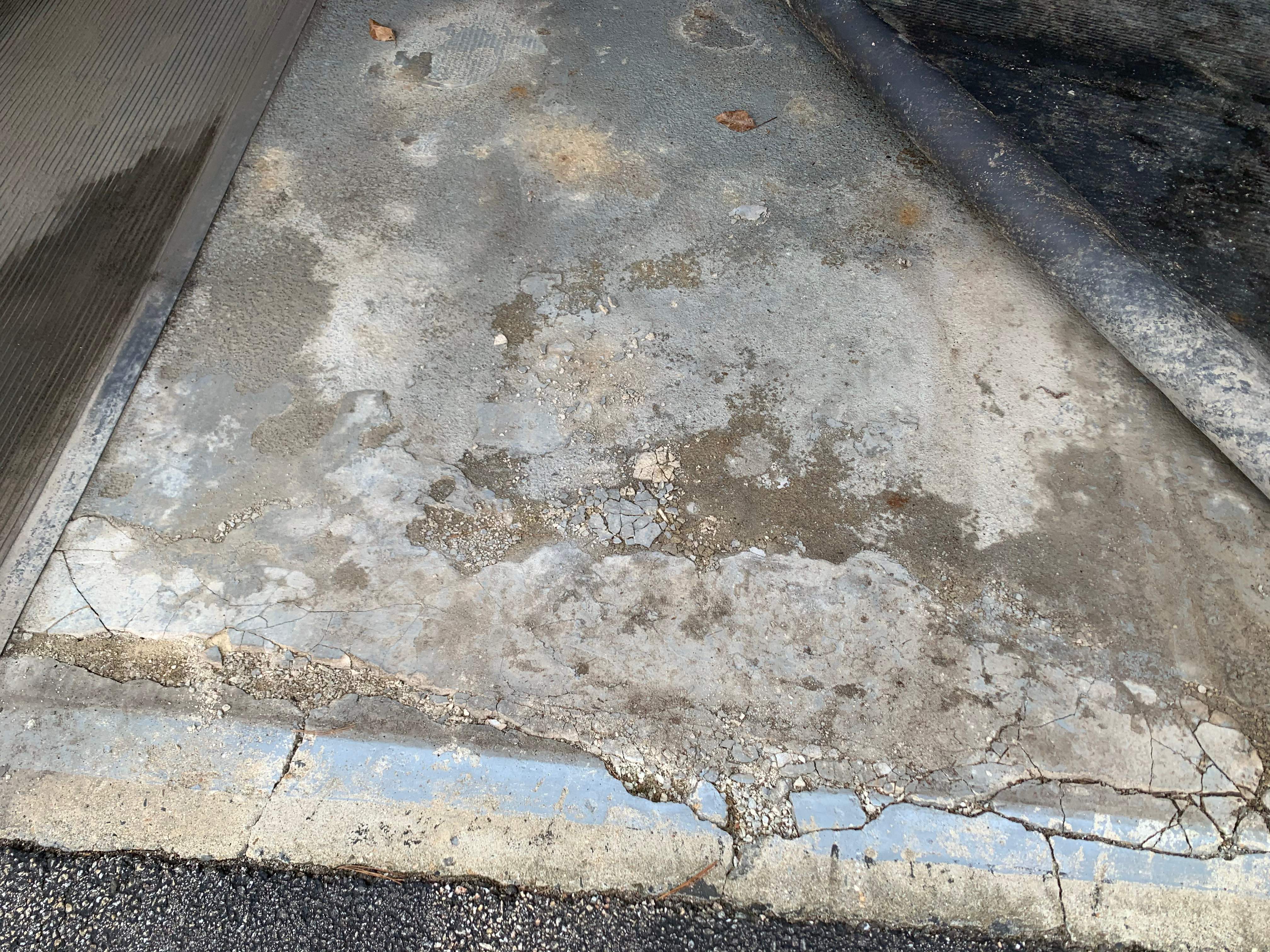 Garage in Nashua, NH 03063 by Symphony Concrete Coatings