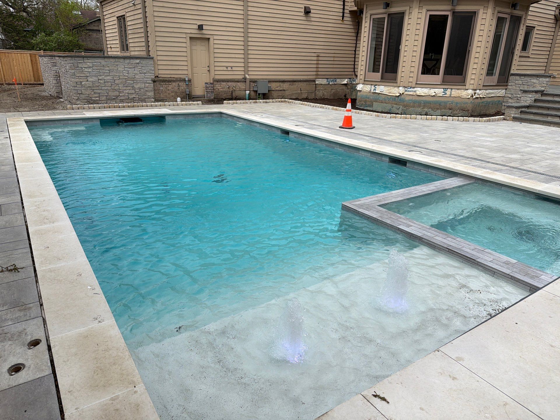 Artic White and Fastlane by North Shore Pool & Spa