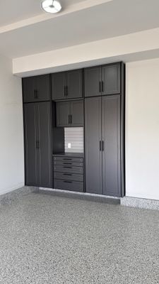 Kari Transformed Her Whole Garage With A New Floor and 