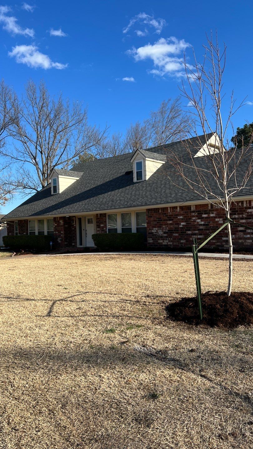 Concrete sidewalk using Concrete by Clays Services Inc