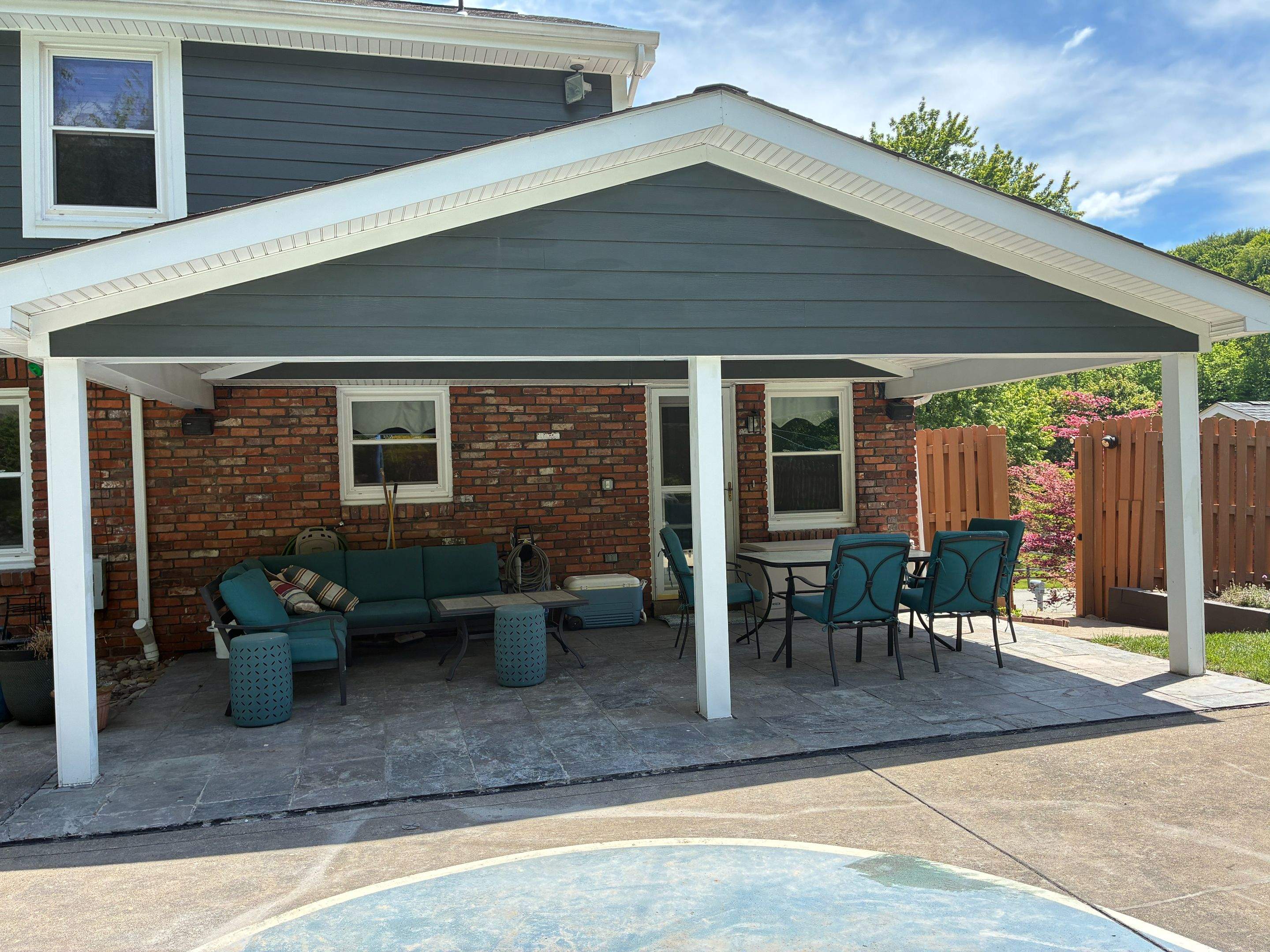 James Hardie in Iron Gray  by Ideal Siding Pittsburgh