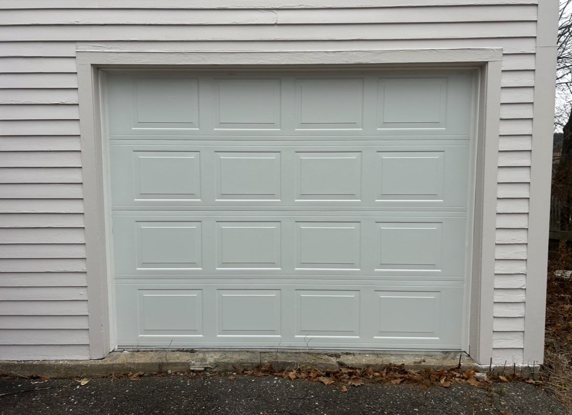 Door Installation using Raynor Buildmark Garage Door by Keene Door