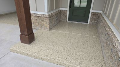 Garage & Front Porch Using Shoreline