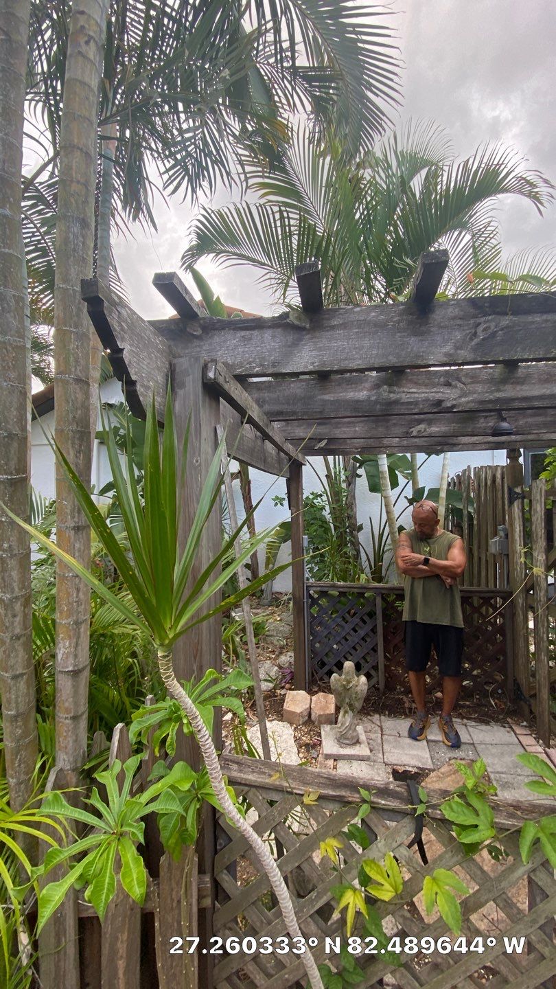 Sarasota, FL 6ft. Tall Horizontal Shadowbox Wood with 4ft. Tall 3-Rail Black Aluminum Fence by Asap fence and gates, LLC