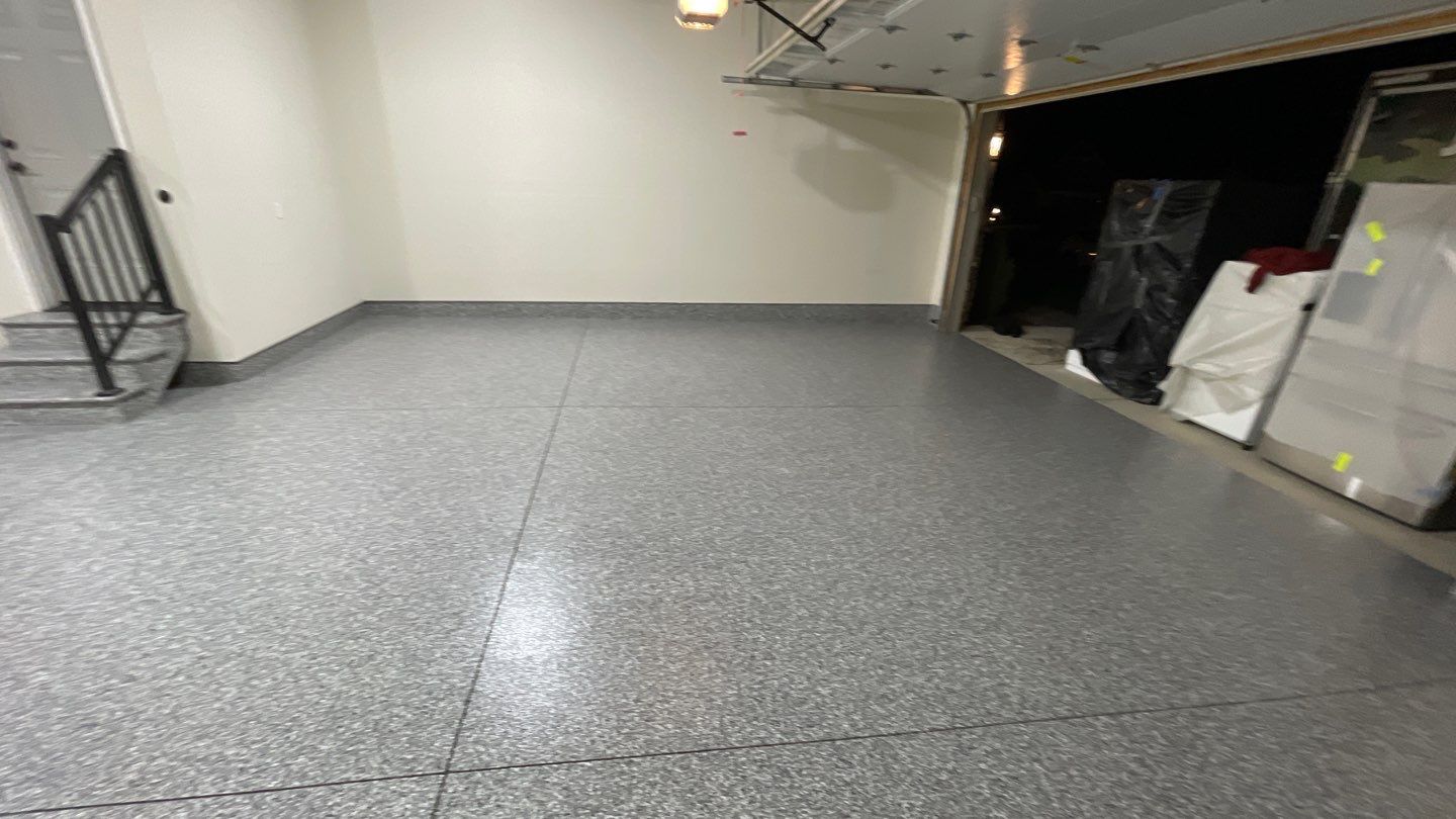 Garage Transformation using Smoke Colorway by Croc Coatings, LLC