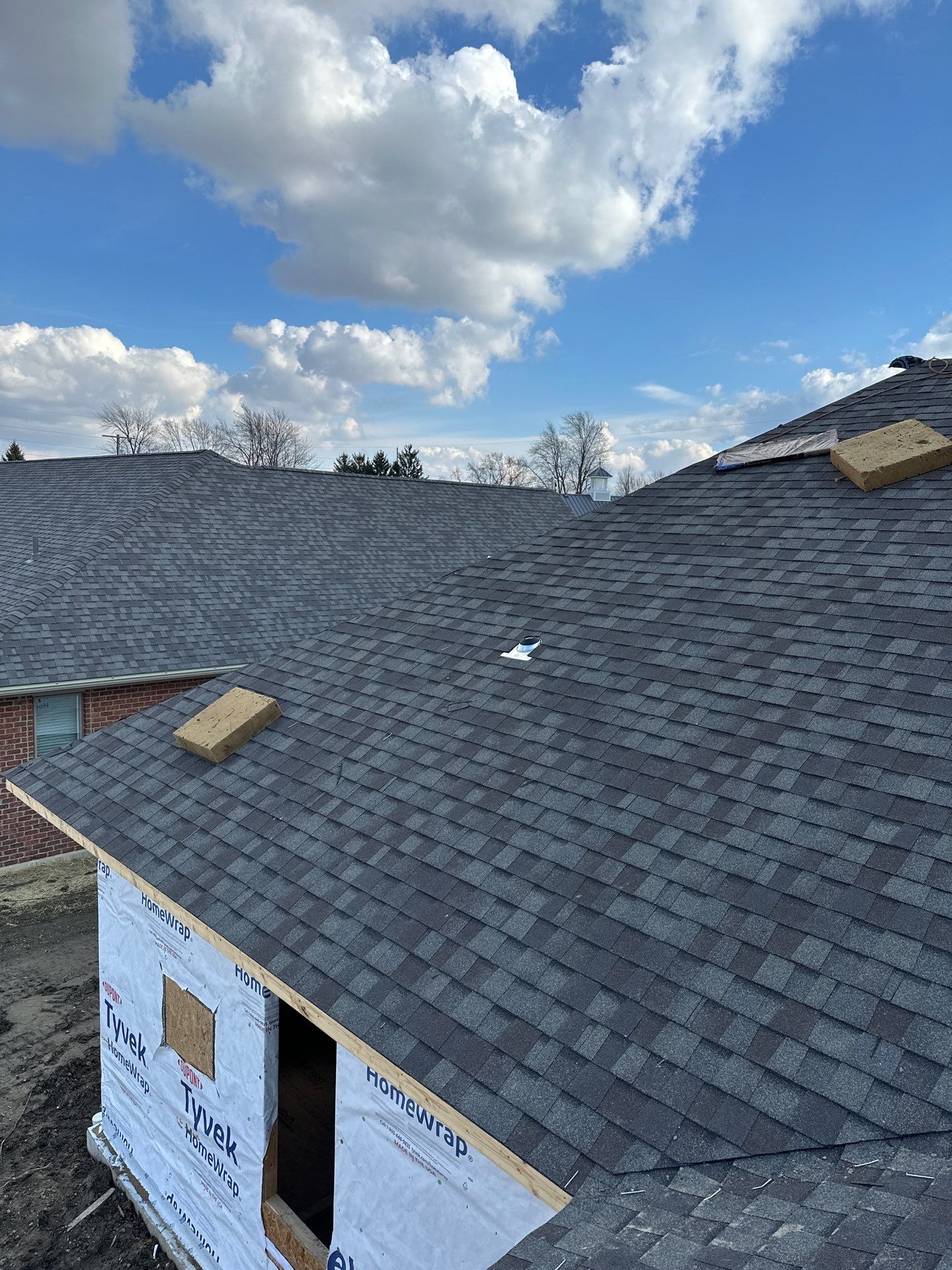 Residential Roofing Installation using CertainTeed Landmark Weathered Wood by Nitro Roofing and Construction