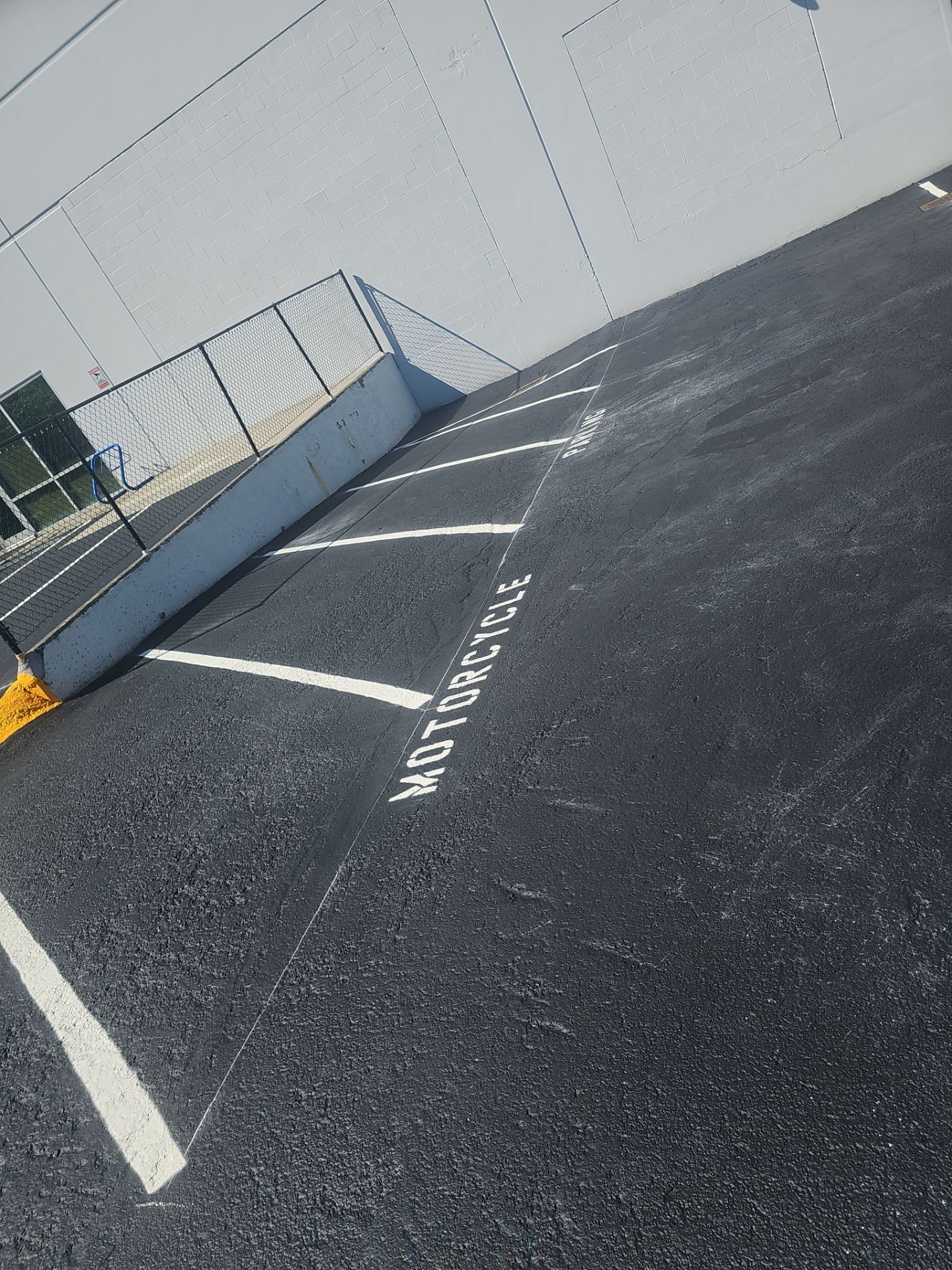 Commercial Sealcoat & Asphalt Patch Repair | Lynnwood  by Jireh Asphalt & Concrete Inc 
