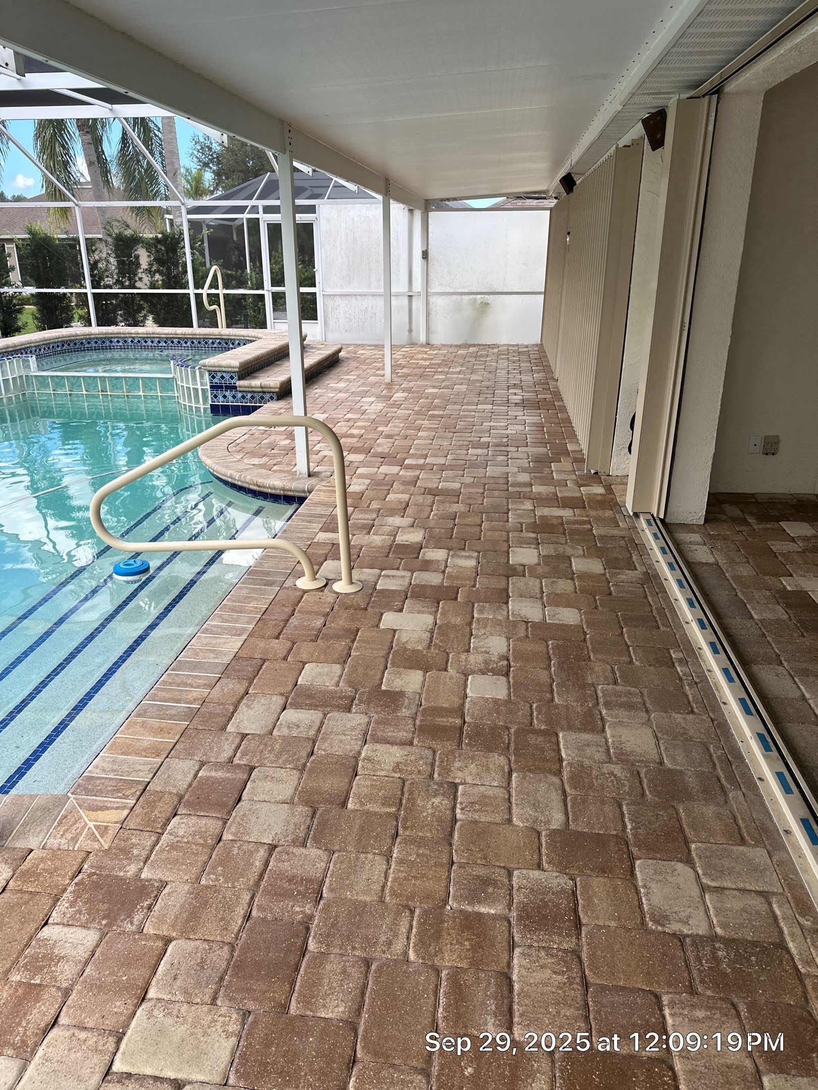 Sun City Center Paver Stripping and Sealing for Pool Deck by Supreme Paver Experts