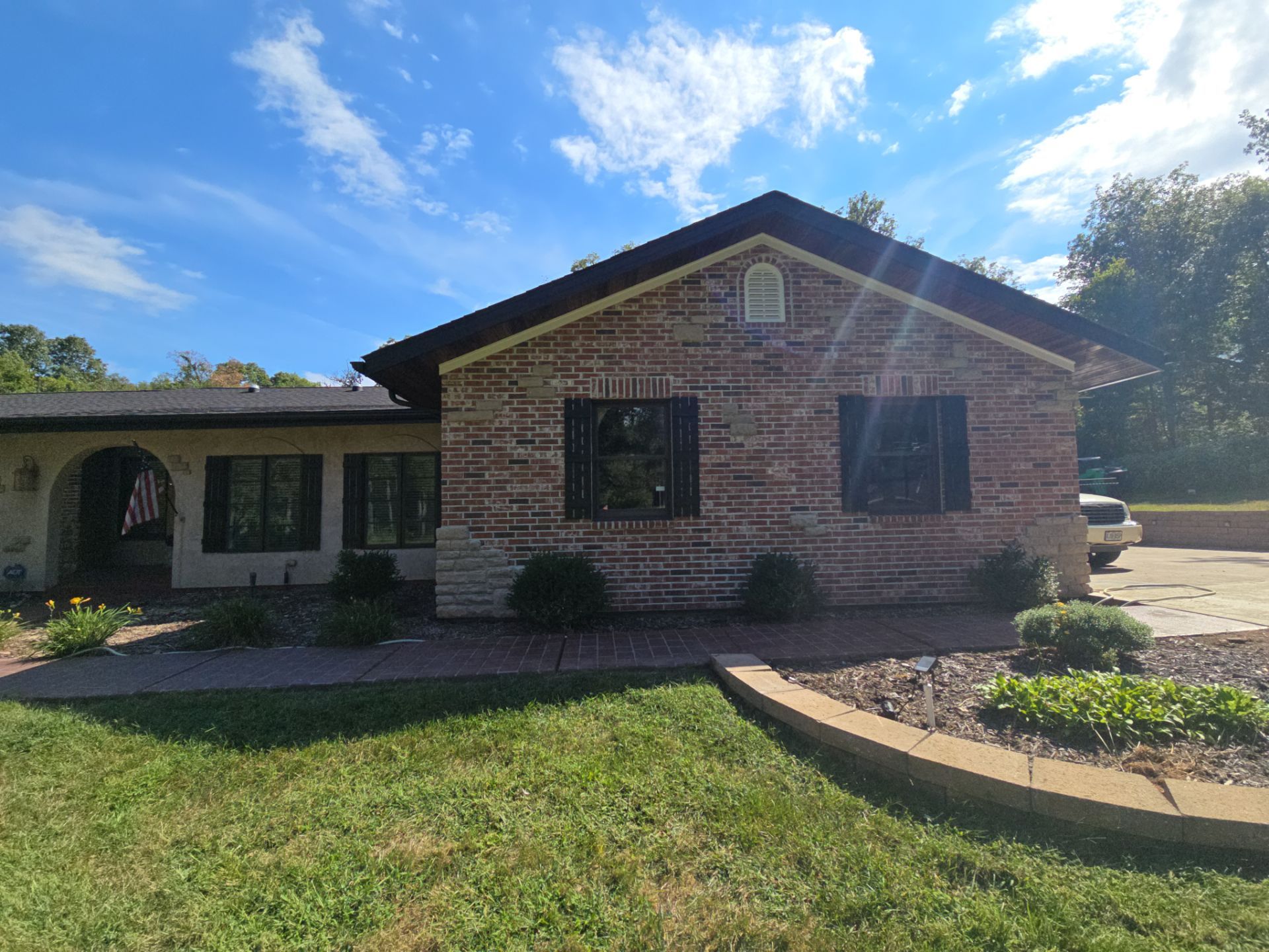  Vinyl Siding Installation in Defiance by Midwest Construction Group LLC