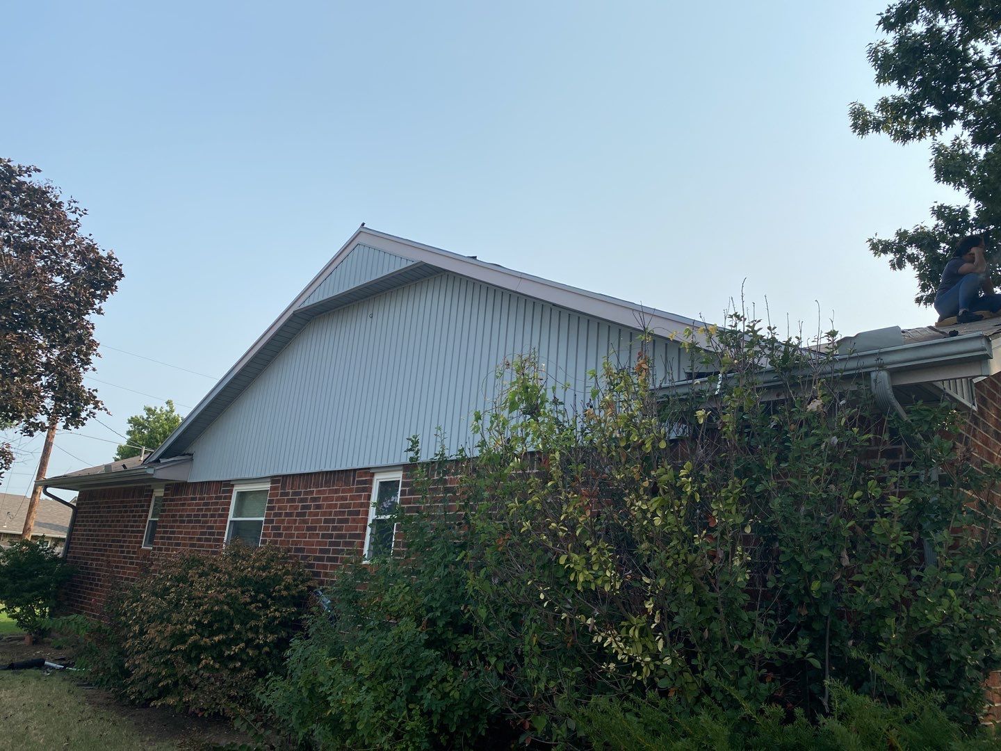 GAF - Weatherwood by Frontline Roofing and Construction