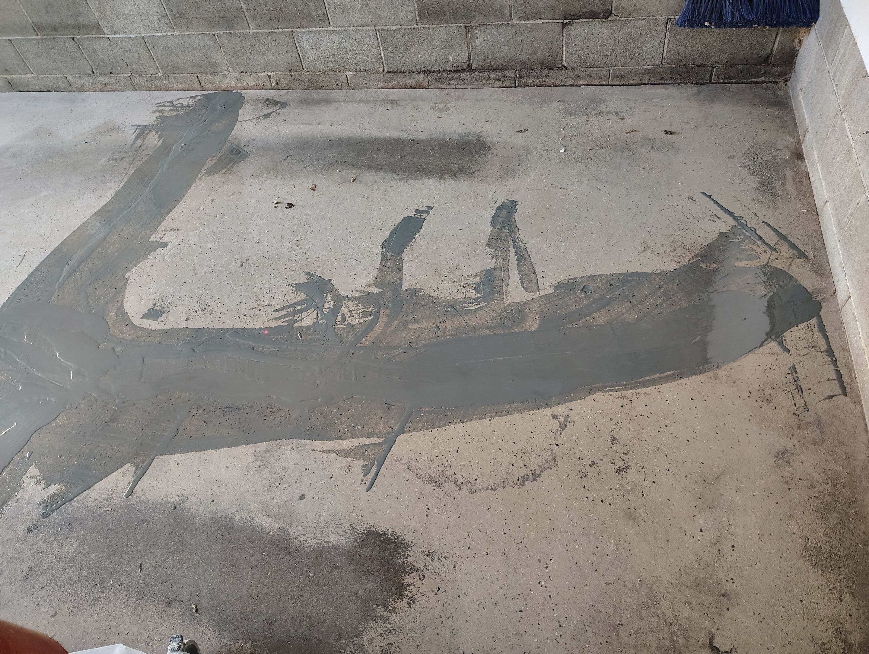 Nightfall Decorative Chip Garage Floor Coating in Luverne, Minnesota by Select Painting, Coatings & Garage Cabinets