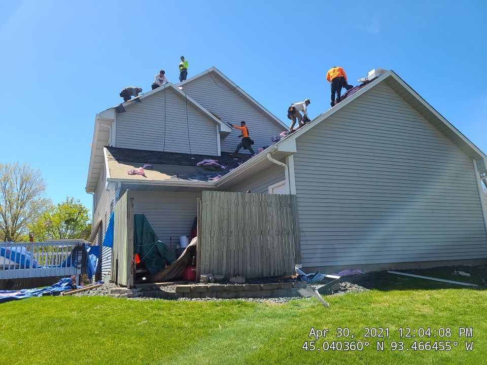 Plymouth, MN – Full Exterior Remodel with Roof, Siding, and Gutters by First Impressions Exteriors