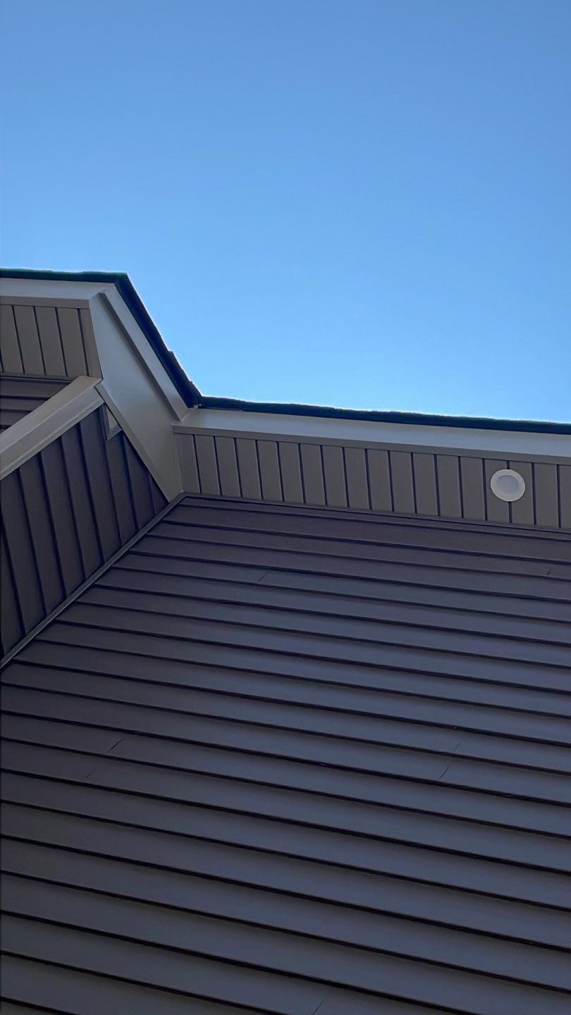 Siding Replacement using Certainteed Monogram D5 by 180 Contractors