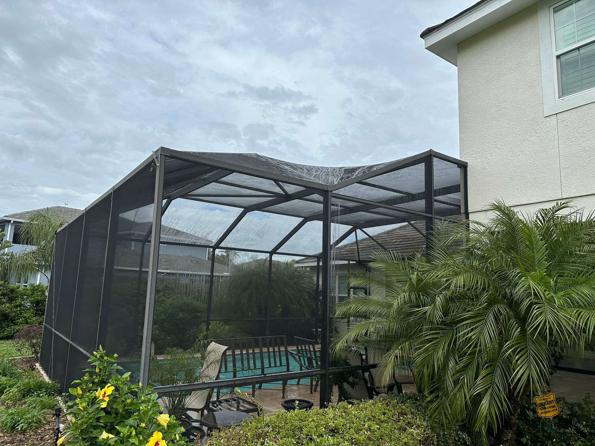 House Wash & Pool Screen Enclosure Cleaning in Winding River Community, Bradenton, FL | Sunshine AquaWash by Sunshine AquaWash