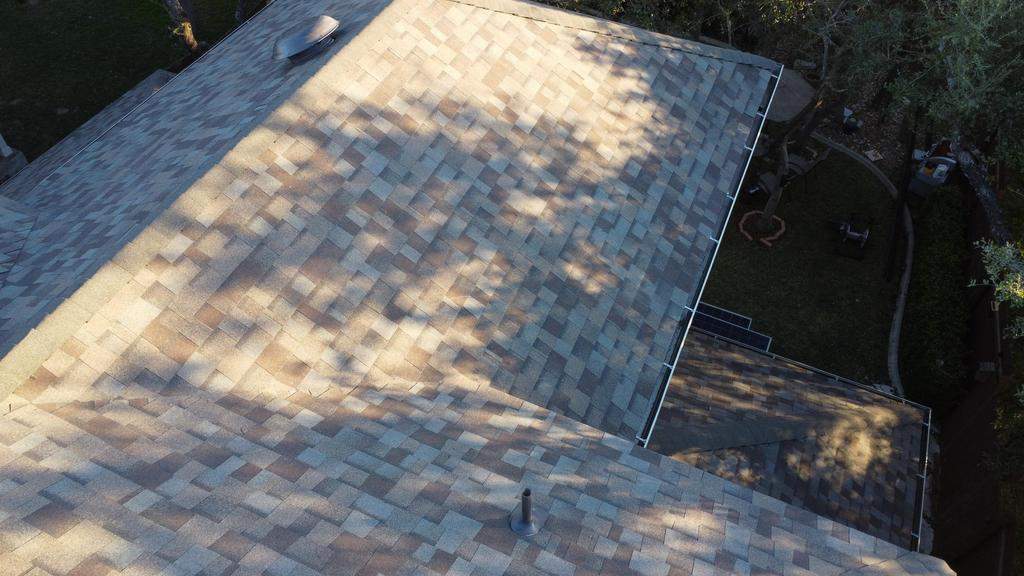 Driftwood - Owens Corning TruDefinition Duration by RoofsOnly.com