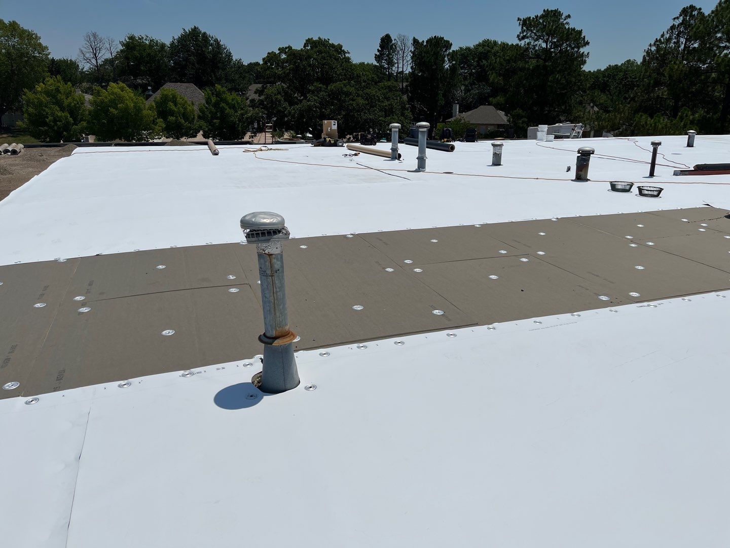 TPO Project in Tulsa by Decor Roofing & Restoration