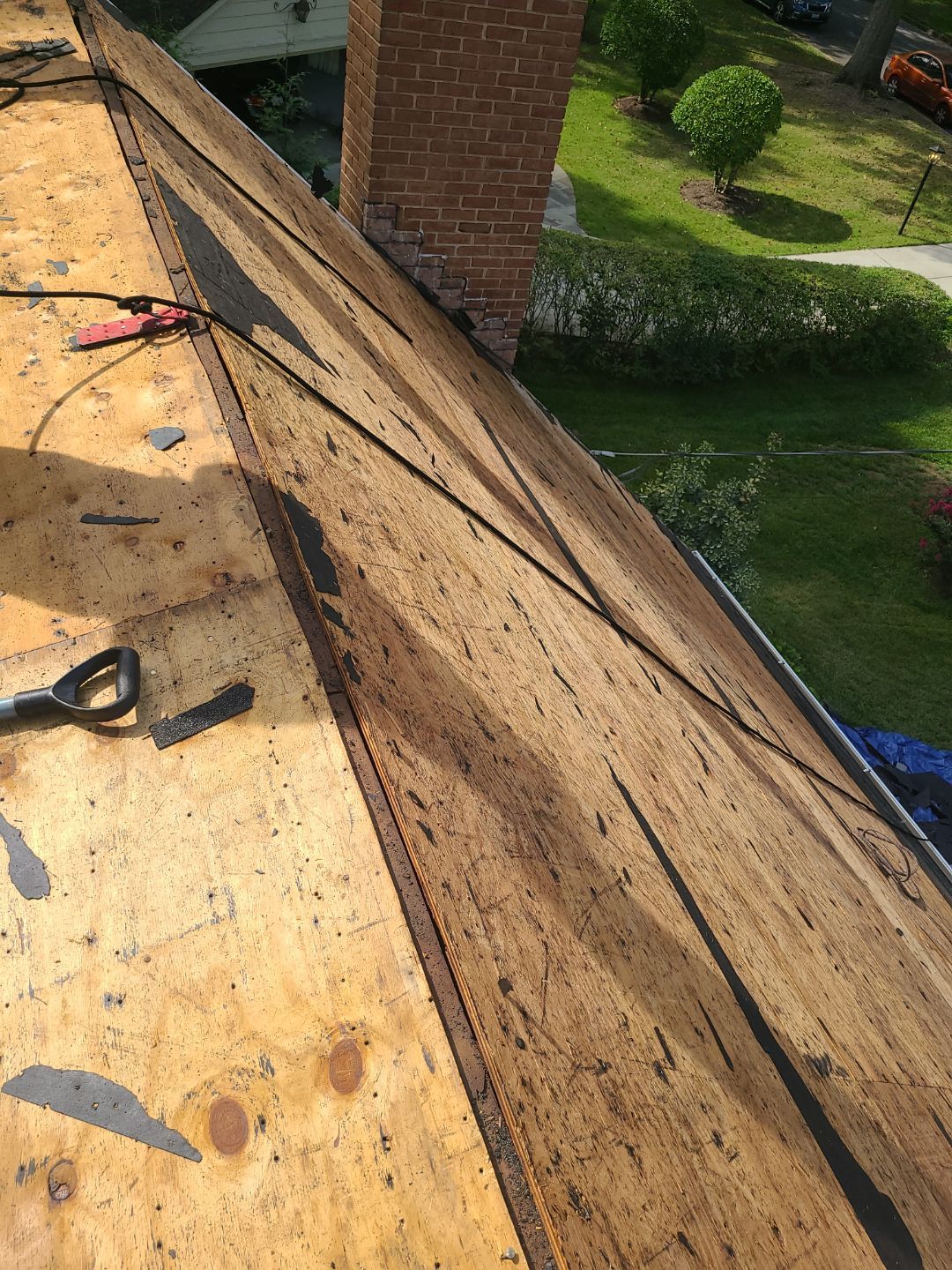 Falls Church: Roof Replacement with CertainTeed Landmark Pro in Max Def Pewterwood by RM Banning, Inc.