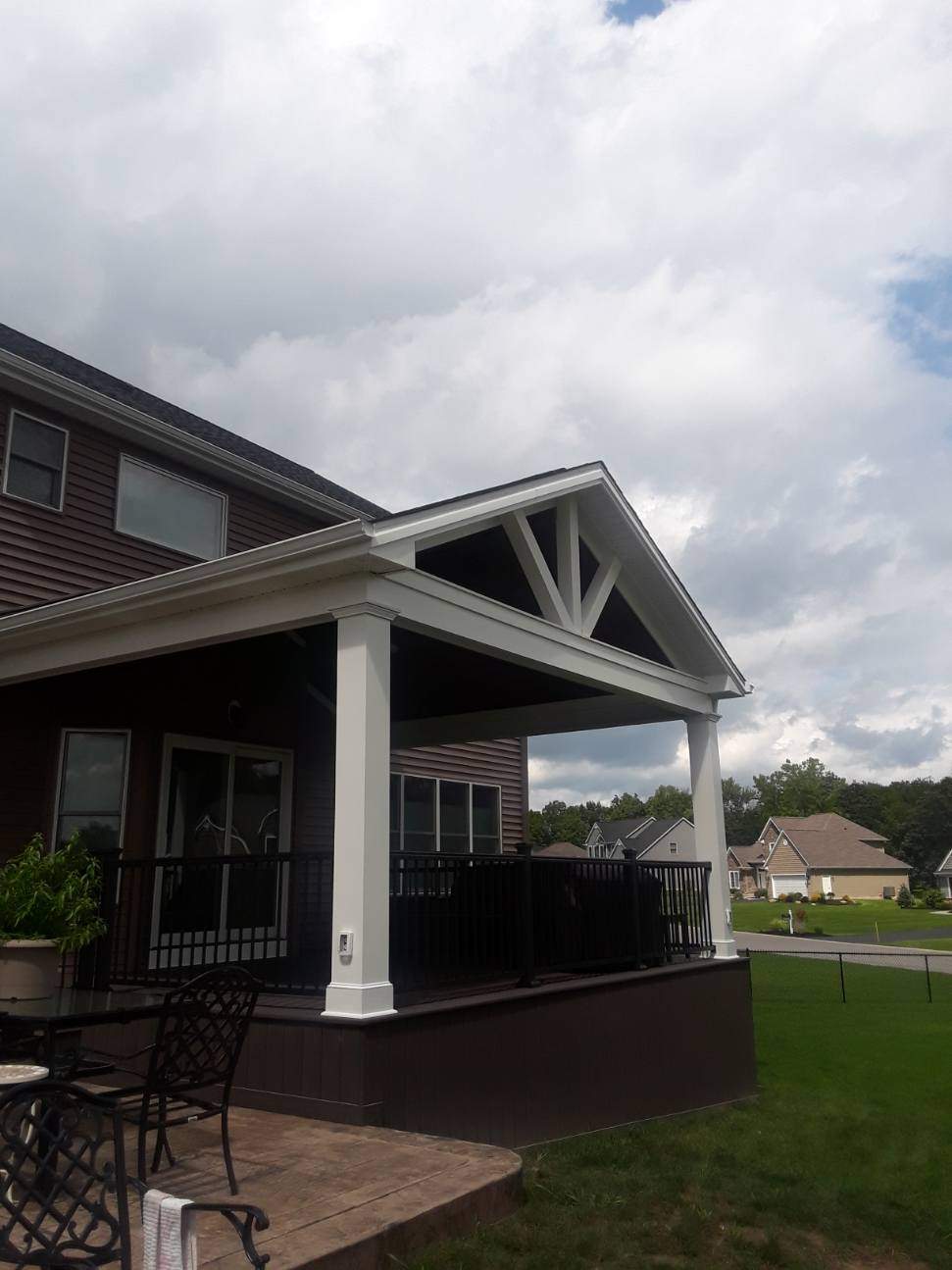 Outdoor Living - Addition by Ivy Lea Construction