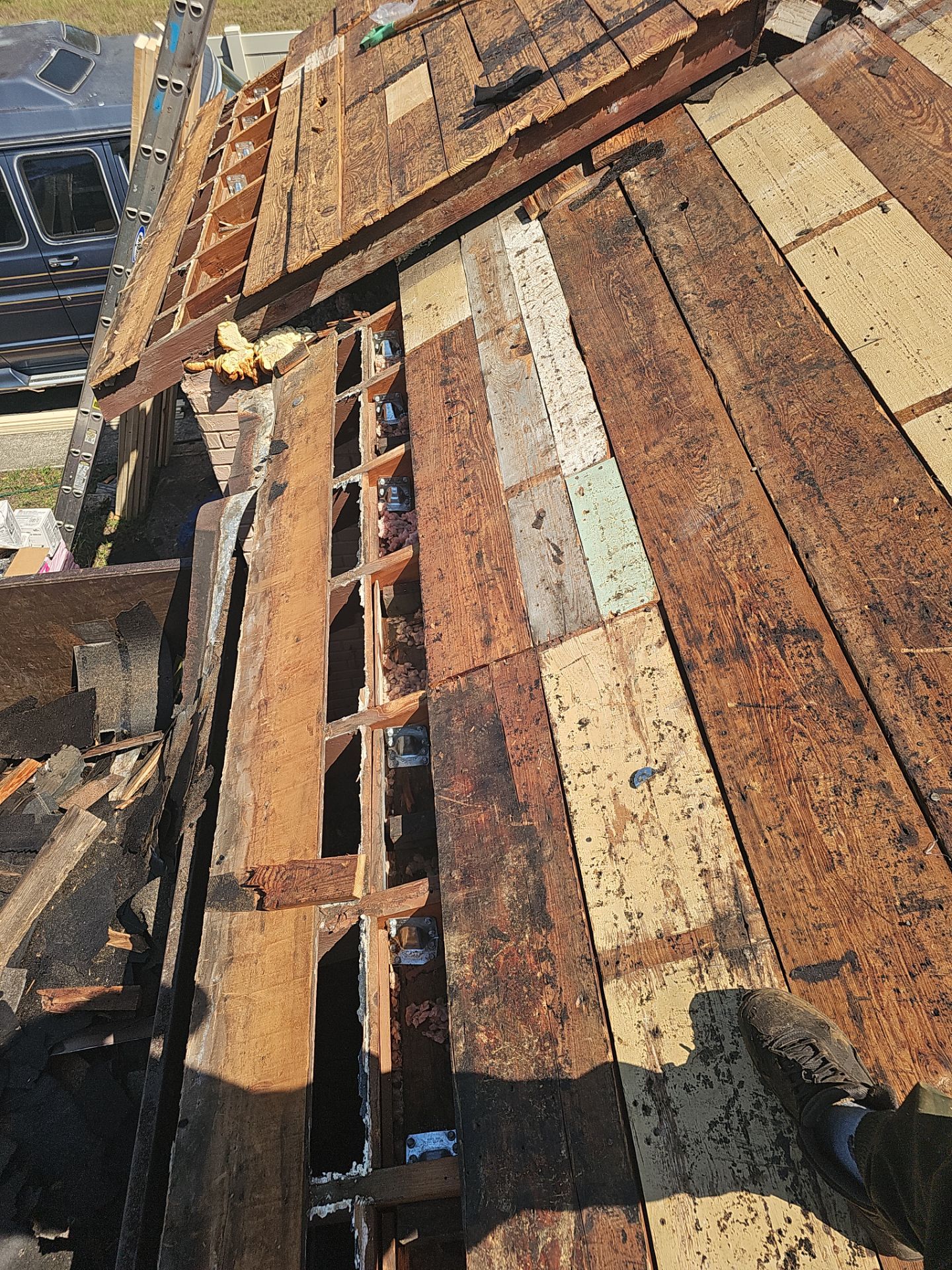 Project in St. Petersburg 33705 by Mitchell Roofing Company LLC 