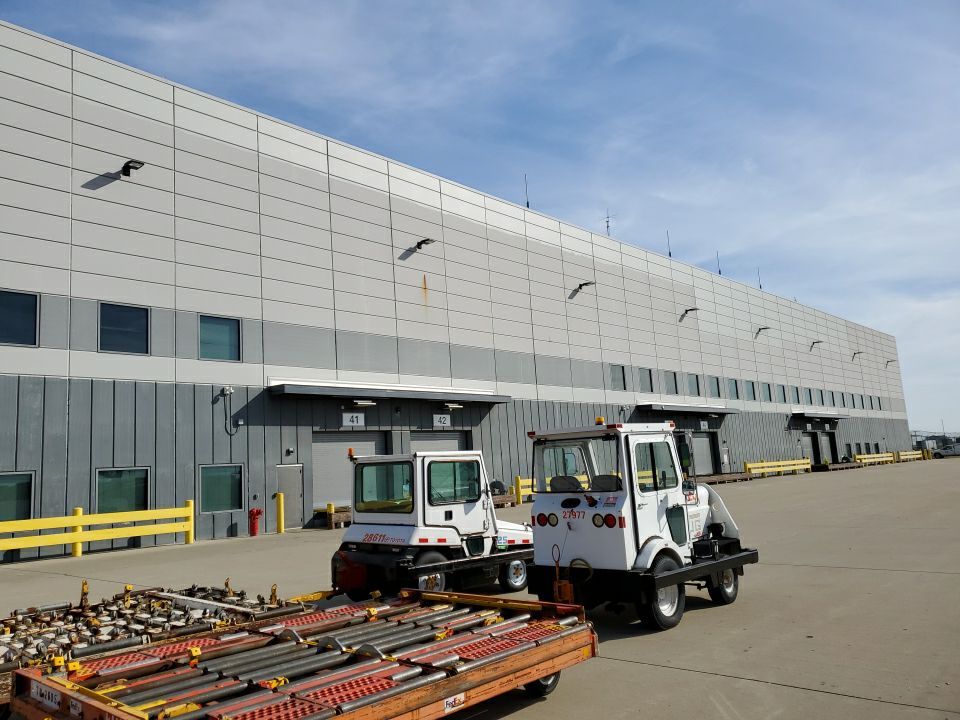 Tilt-up Precast Exterior Warehouse Painting by Paint Platoon USA