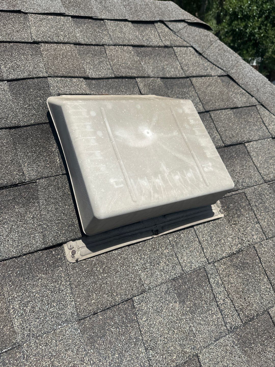 Hail Damage using Owen's Corning Duration (Lifetime) Shingles by Roof Repair Company