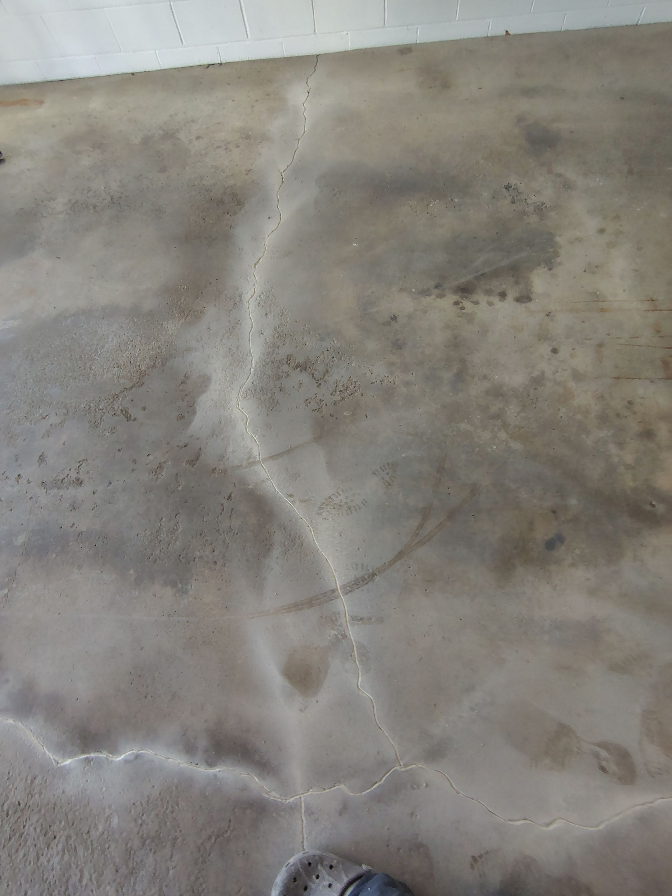 Multi-Colored Flake Epoxy Garage Floor Coating and Crack Repair by Select Painting, Coatings & Garage Cabinets