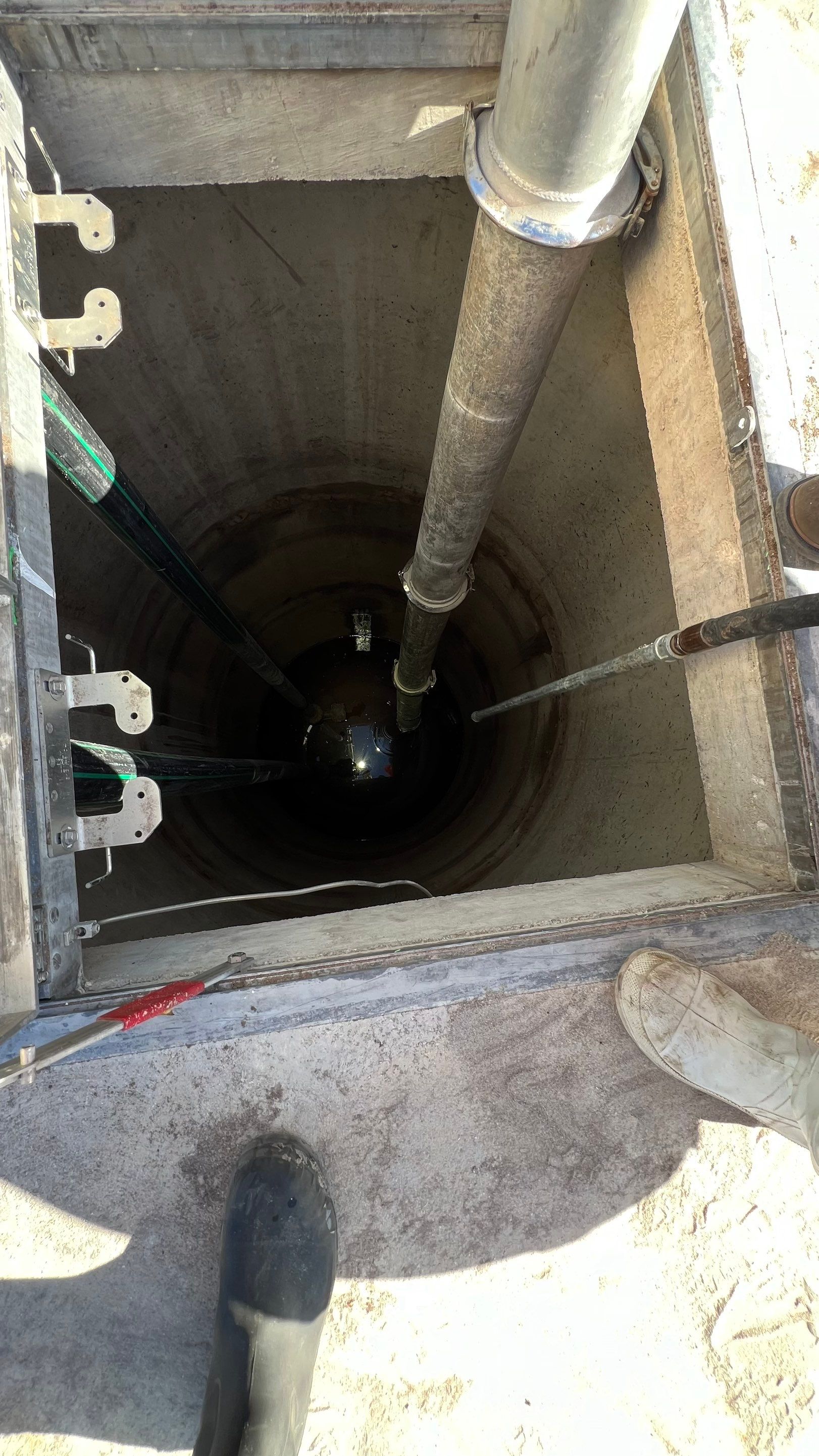Lehigh Acres New Construction Community Sewer System Cleaning Part 2 by APS Power & Water