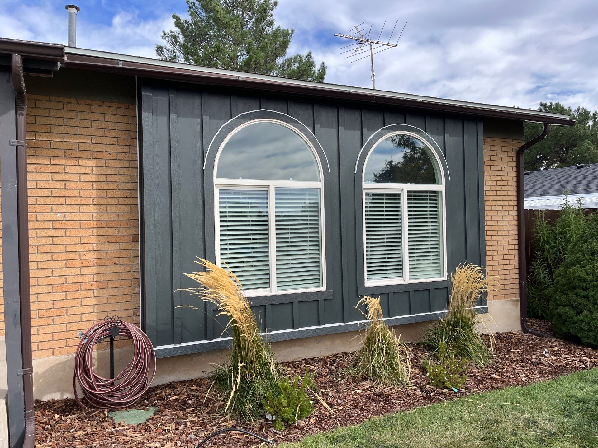 Salt Lake City | Hardie Upgrade & Custom Arched Window Trims | Iron Gray by Ideal Siding Utah