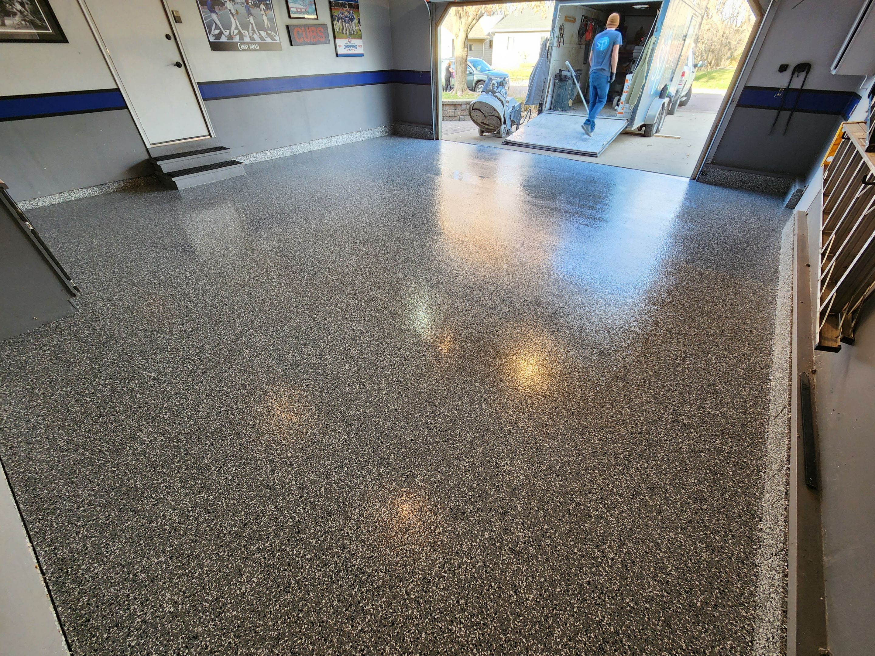 Garage using Smoke by Select Painting, Coatings & Garage Cabinets