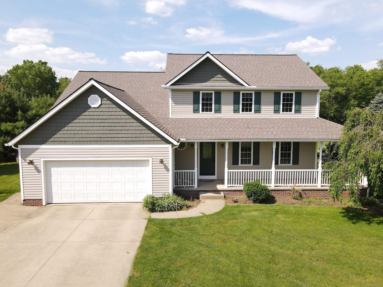 Polaris Homescape Shake Siding, Mountain Pine by Eagle Eye Roofing