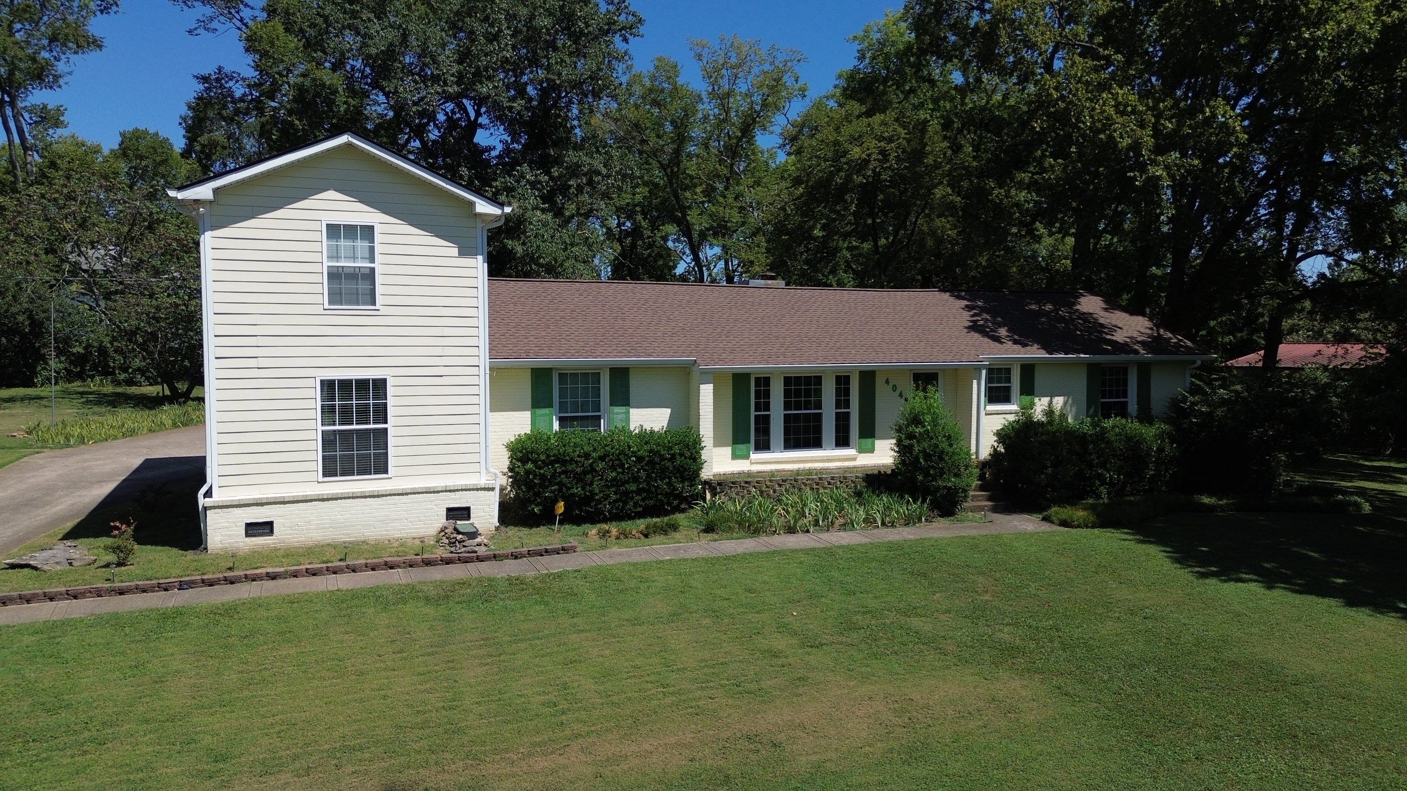 Full Residential Roof Replacement with Brown Architectural Shingles in Nashville by Shinglesmiths Roofing