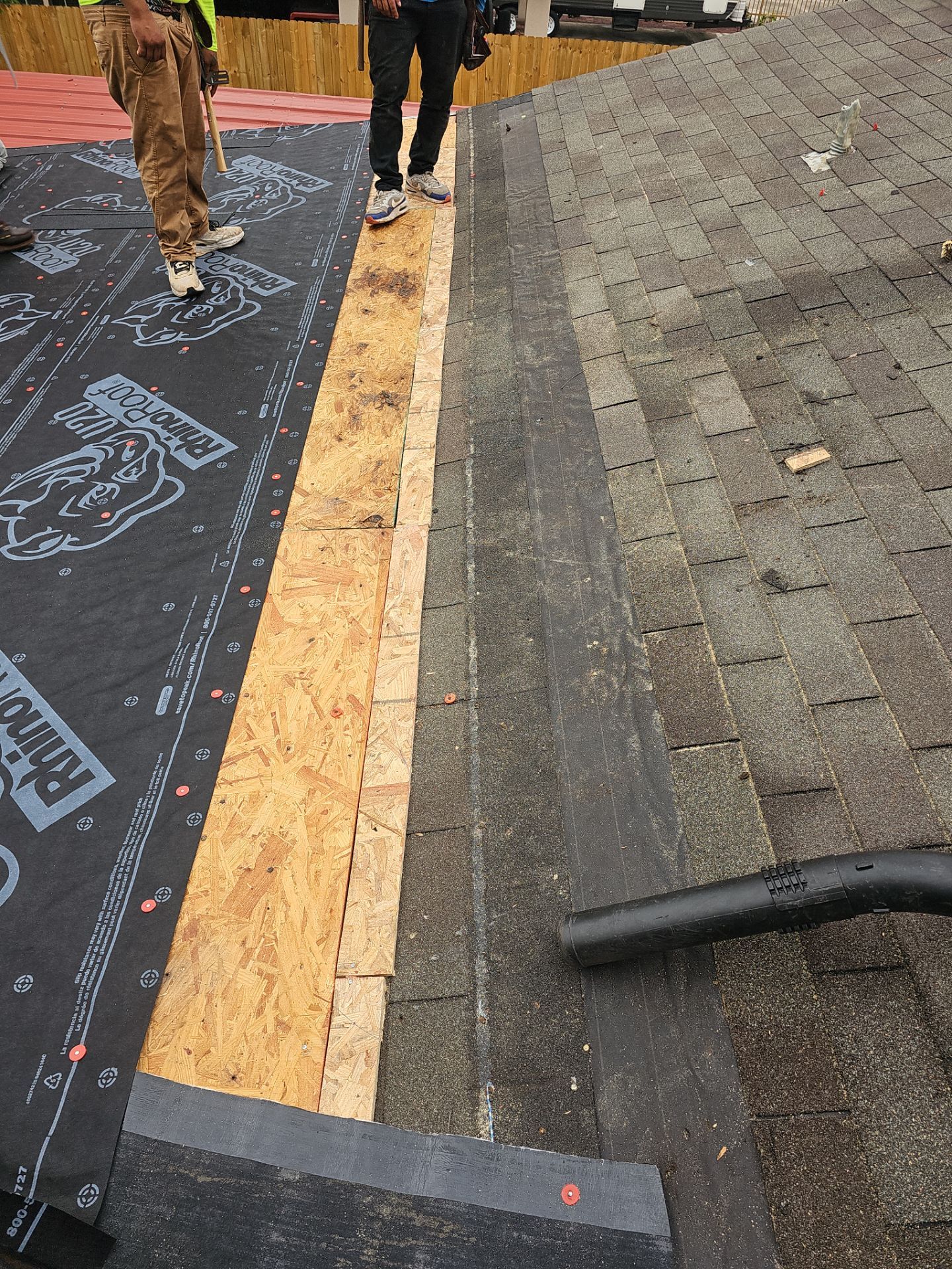 Residential Roofing Installation using Owen's Corning Duration (Lifetime) Shingles by Roof Repair Company