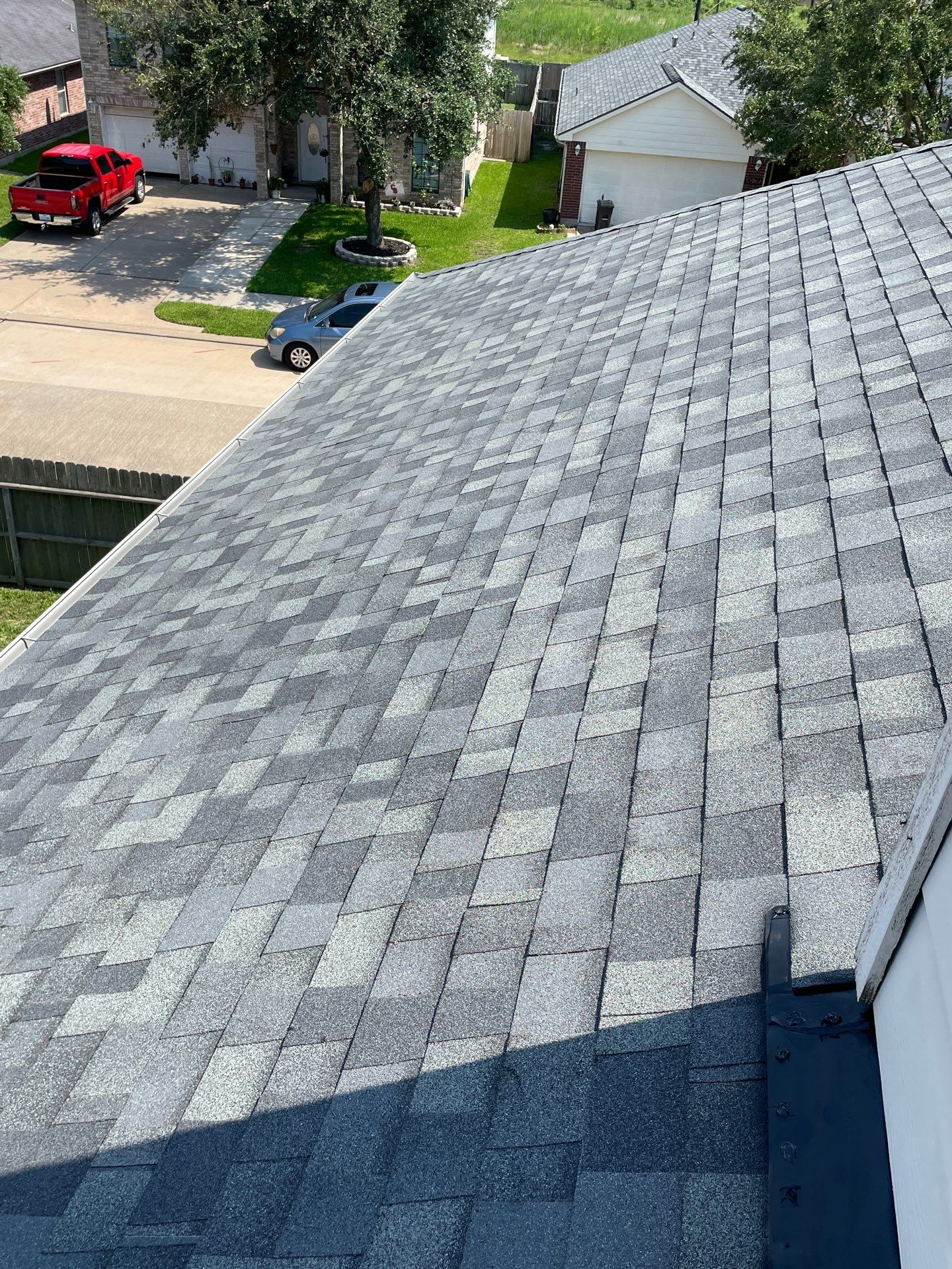 Residential Roofing Installation using Owen's Corning Duration (Lifetime) Shingles by Roof Repair Company