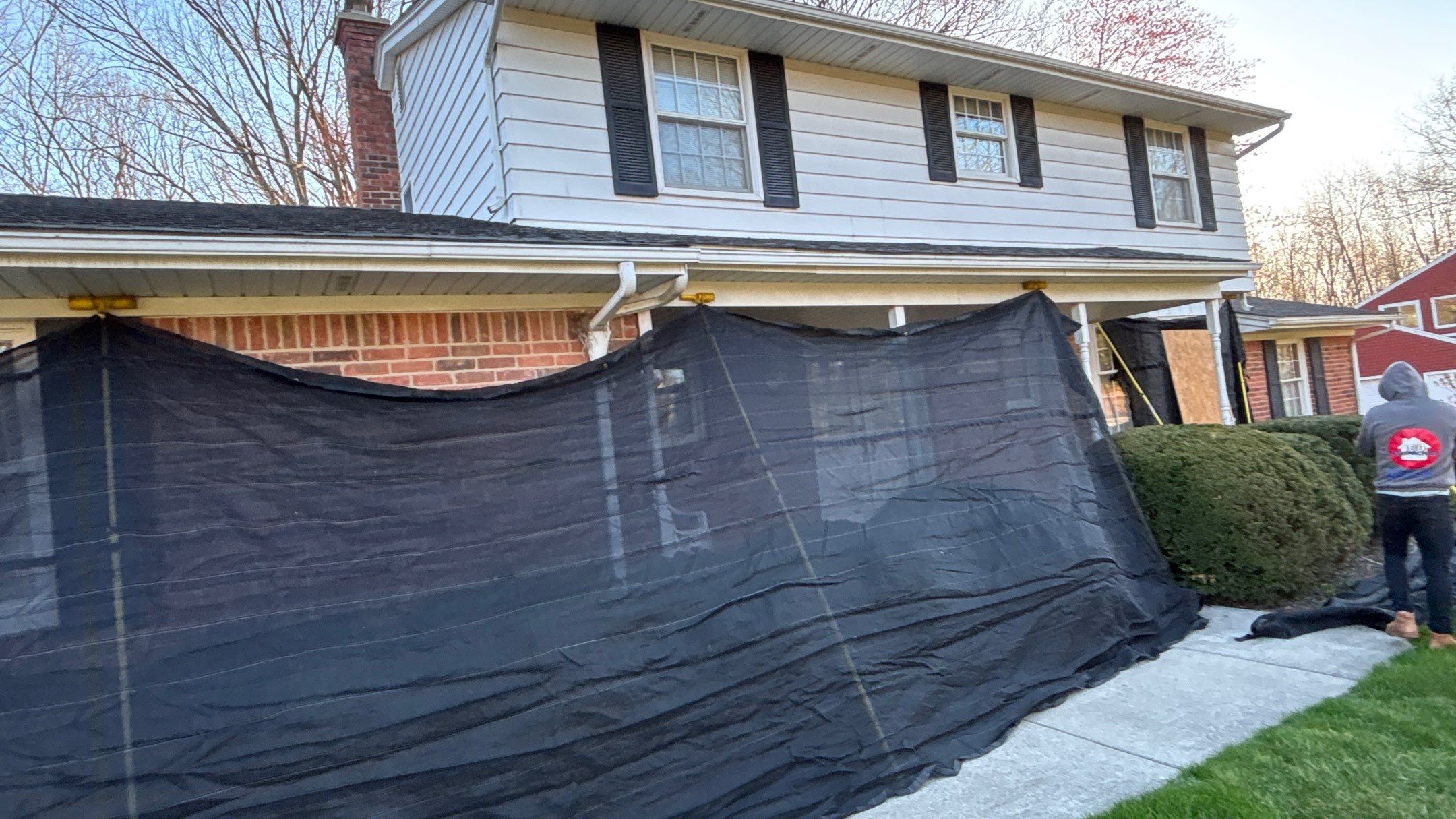 Roof Replacement using Owens Corning Onyx Black by 180 Contractors