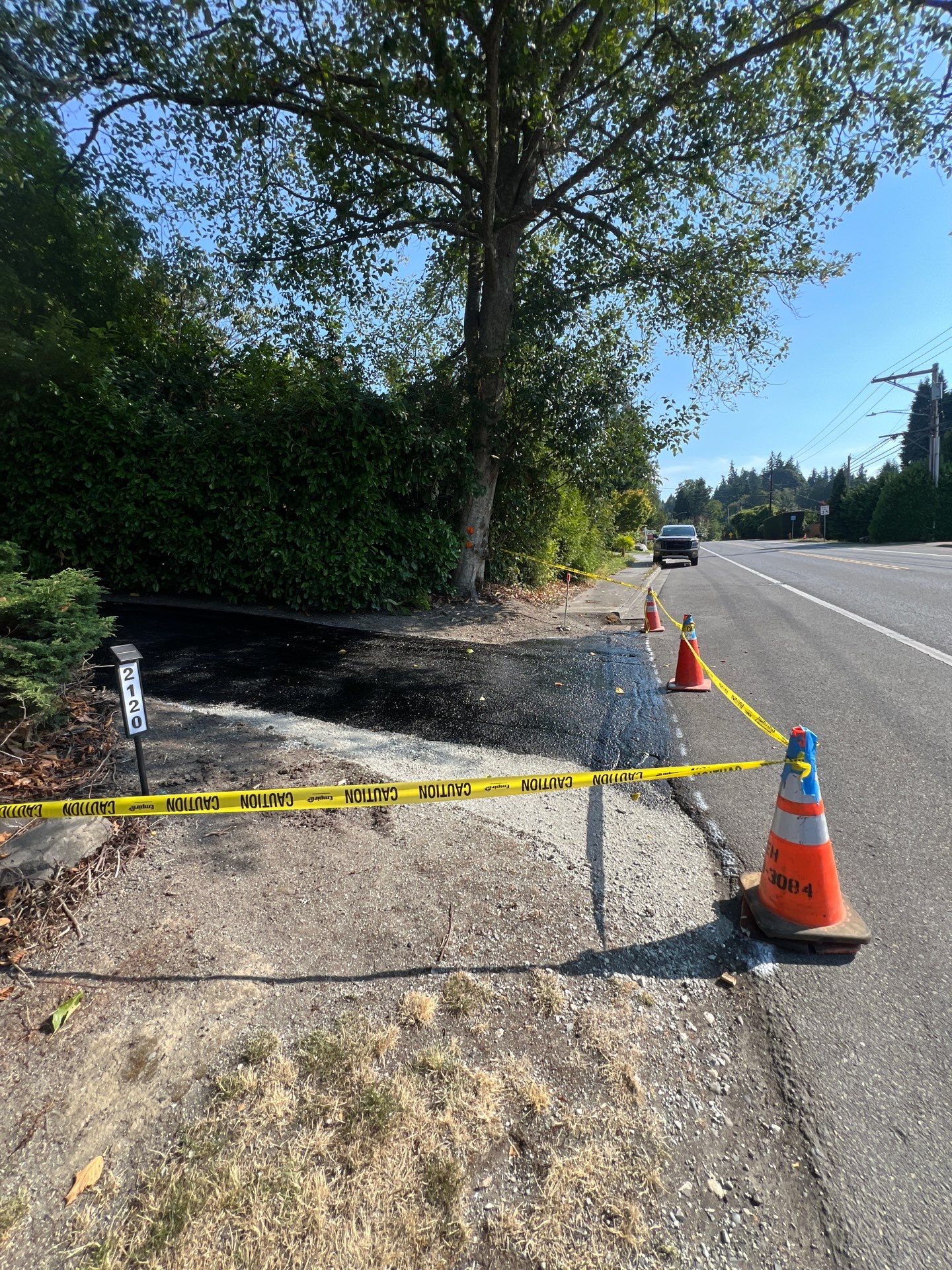 Sealcoat Driveway Repair | Everett  by Jireh Asphalt & Concrete Inc 