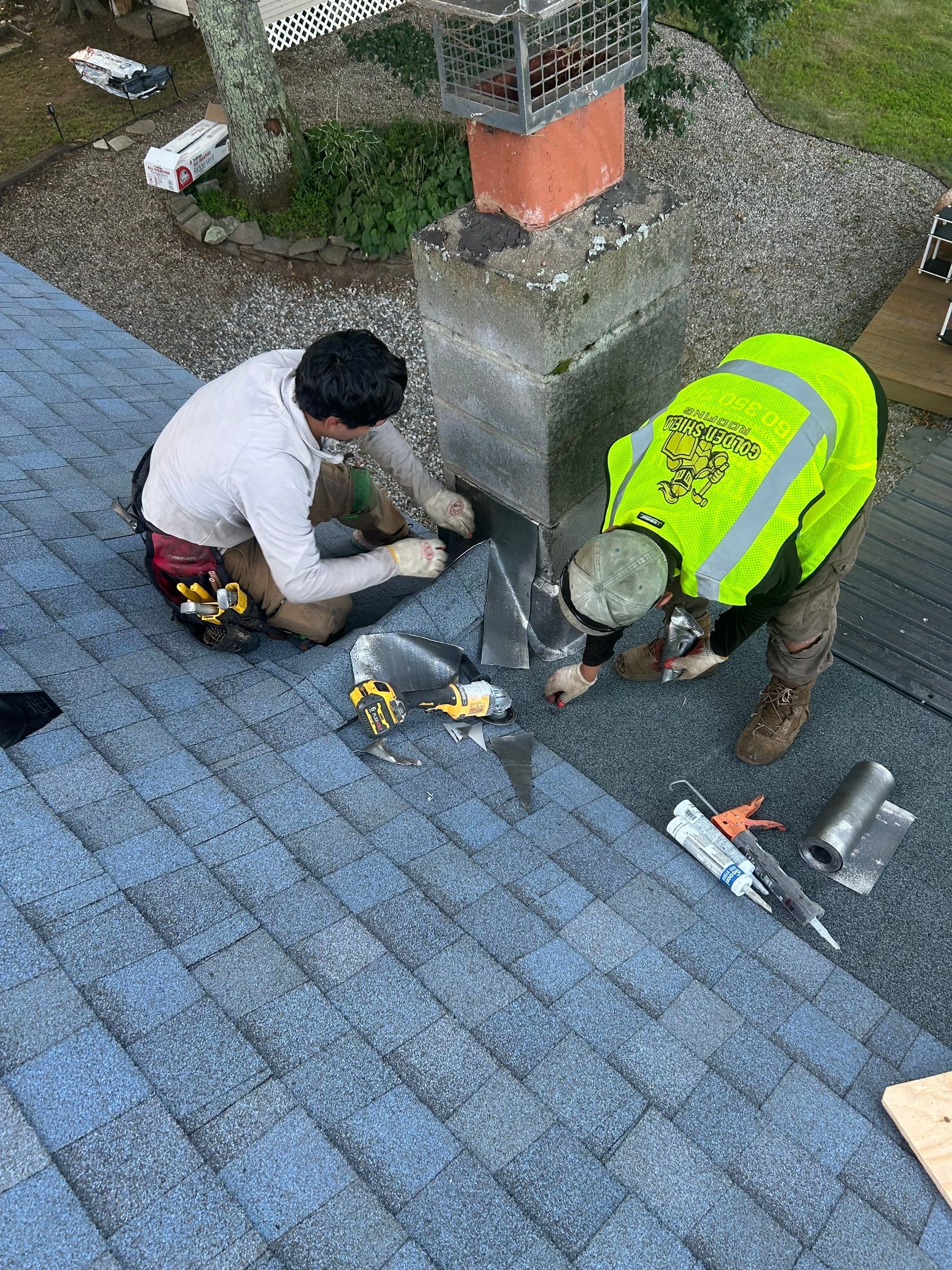Atlas Pinnacle Sun: Cool Surf in East Haddam by Golden Shield Roofing