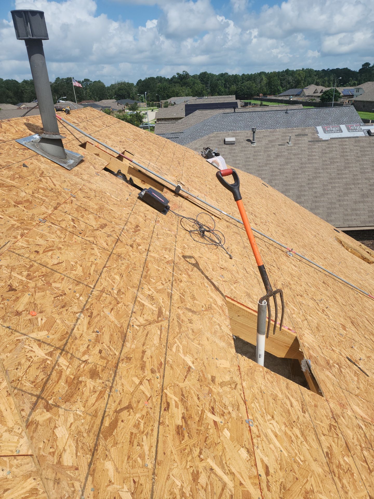 Residential Roofing Installation using Owen's Corning Duration (Lifetime) Shingles by Roof Repair Company