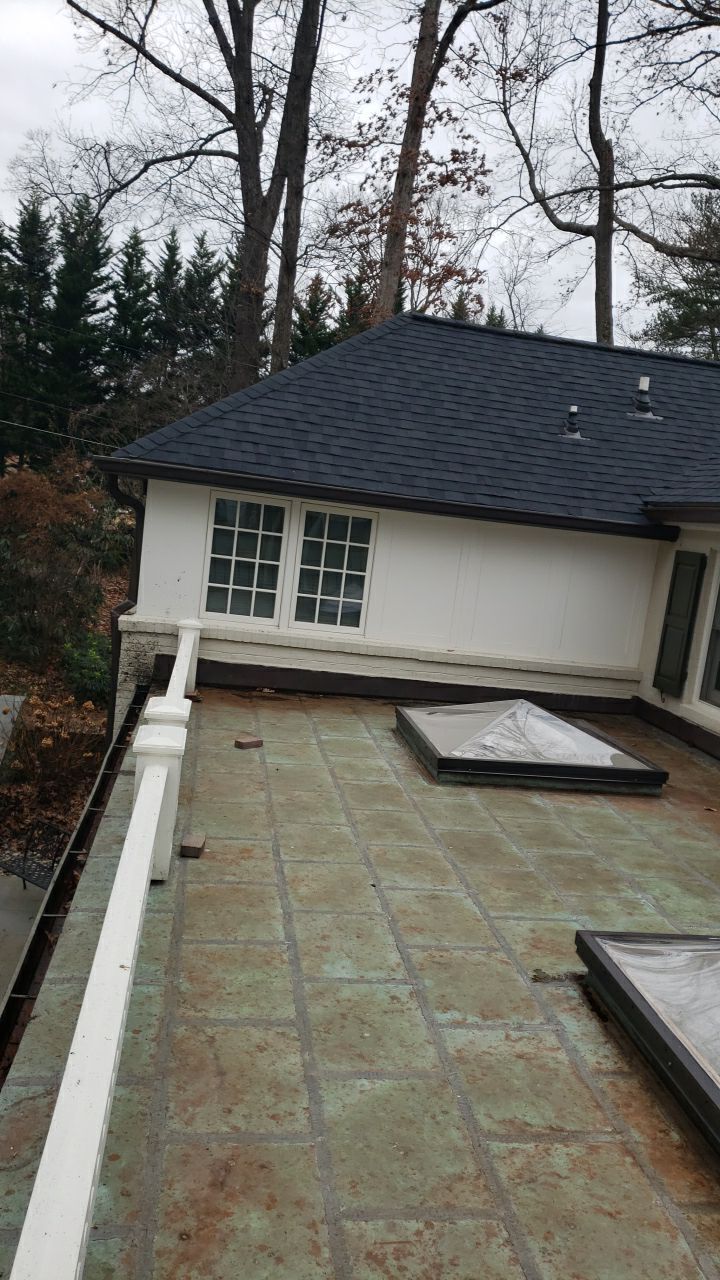 McLean: Certainteed Landmark Pro Designer Shingles in Max Def Charcoal Black by RM Banning, Inc.