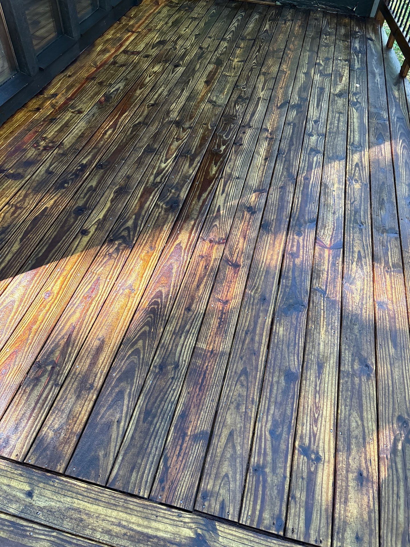Wood Deck using Wood Sealant by DuraSeal