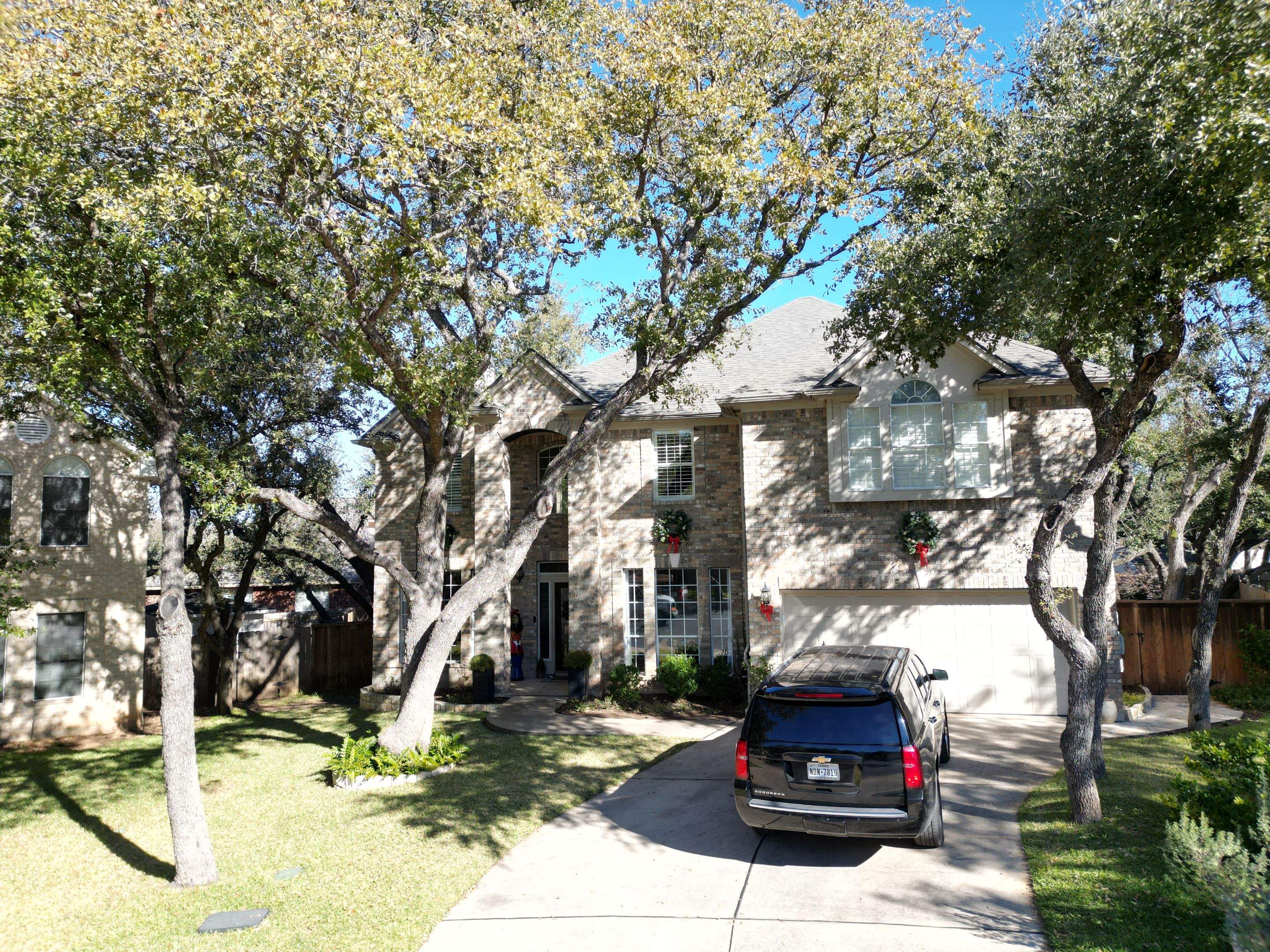 Weathered Wood - Malarkey Highlander by RoofsOnly.com