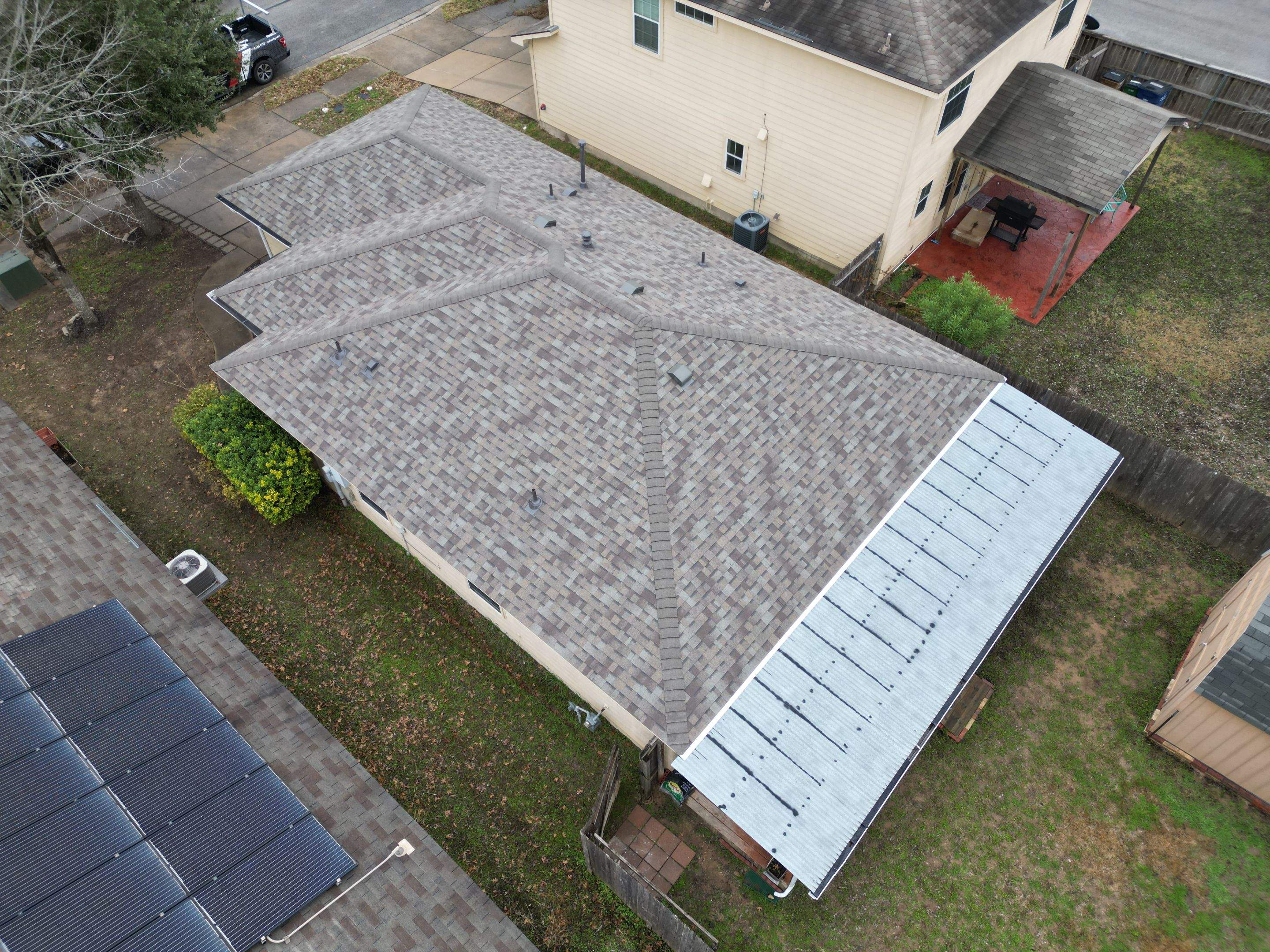 Driftwood - Owens Corning TruDefinition Duration by RoofsOnly.com