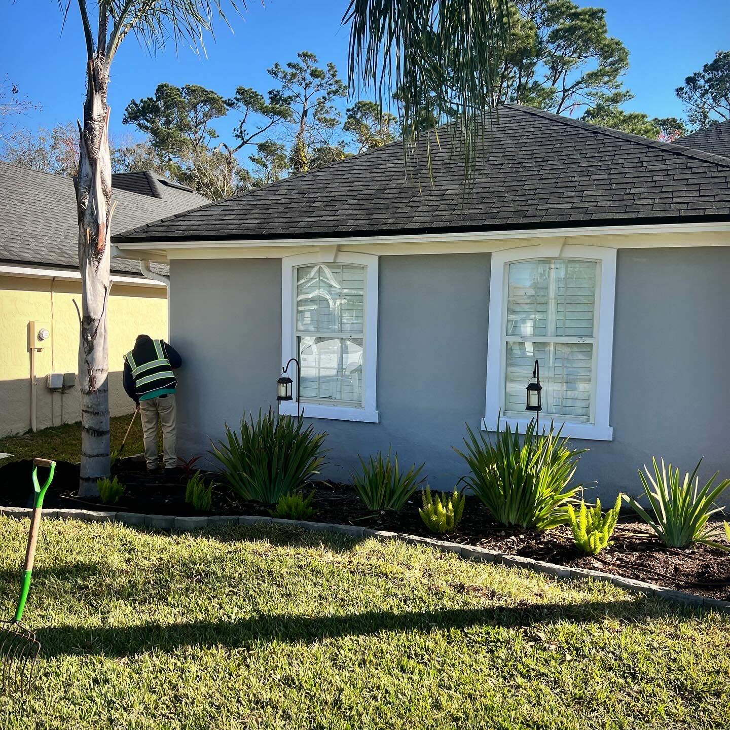 Mulch Installation | Ponte Vedra Residence by ProGreen Services