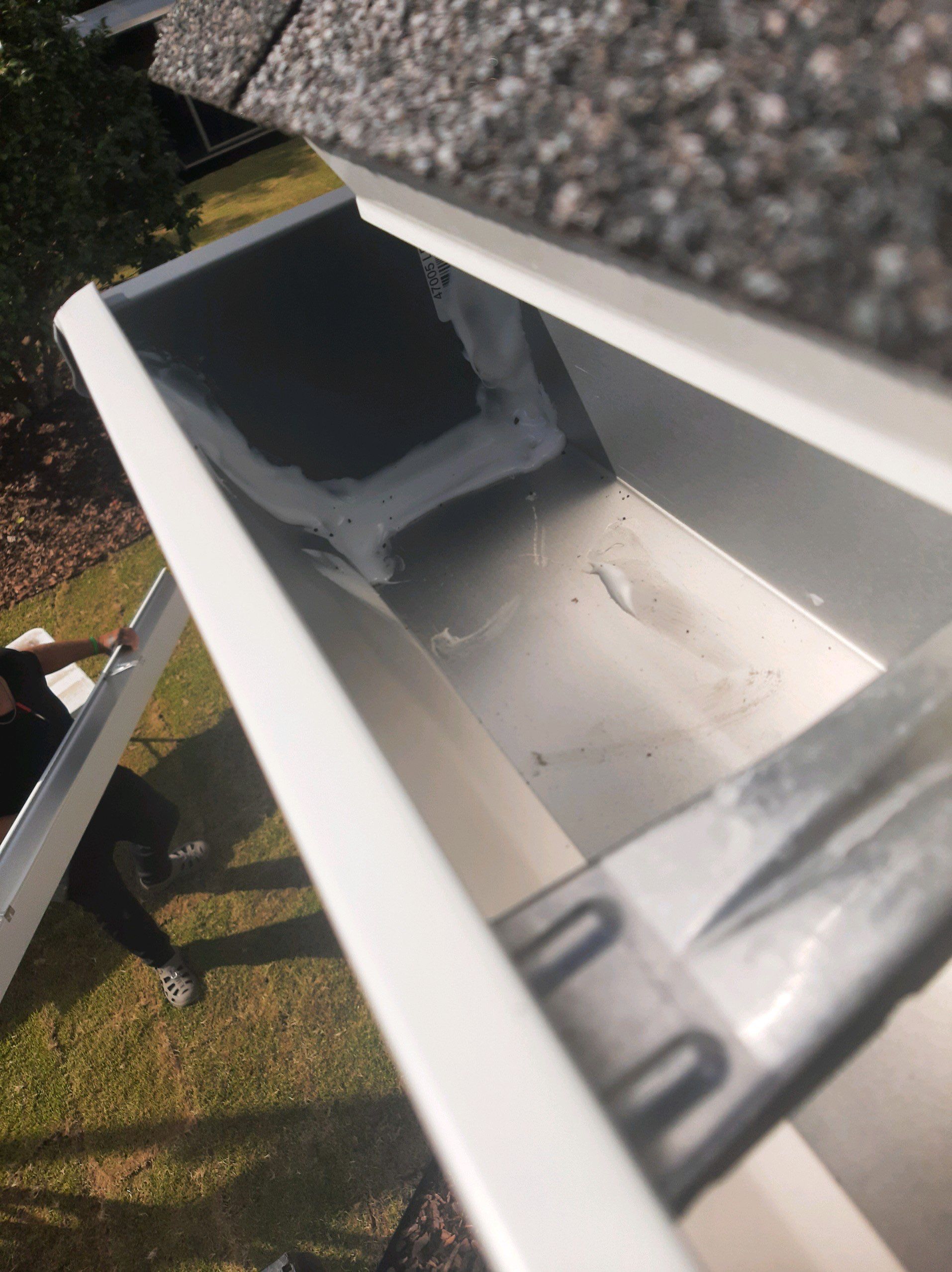 Gutter Installation using K-Style Seamless Gutters by Gutter Professors