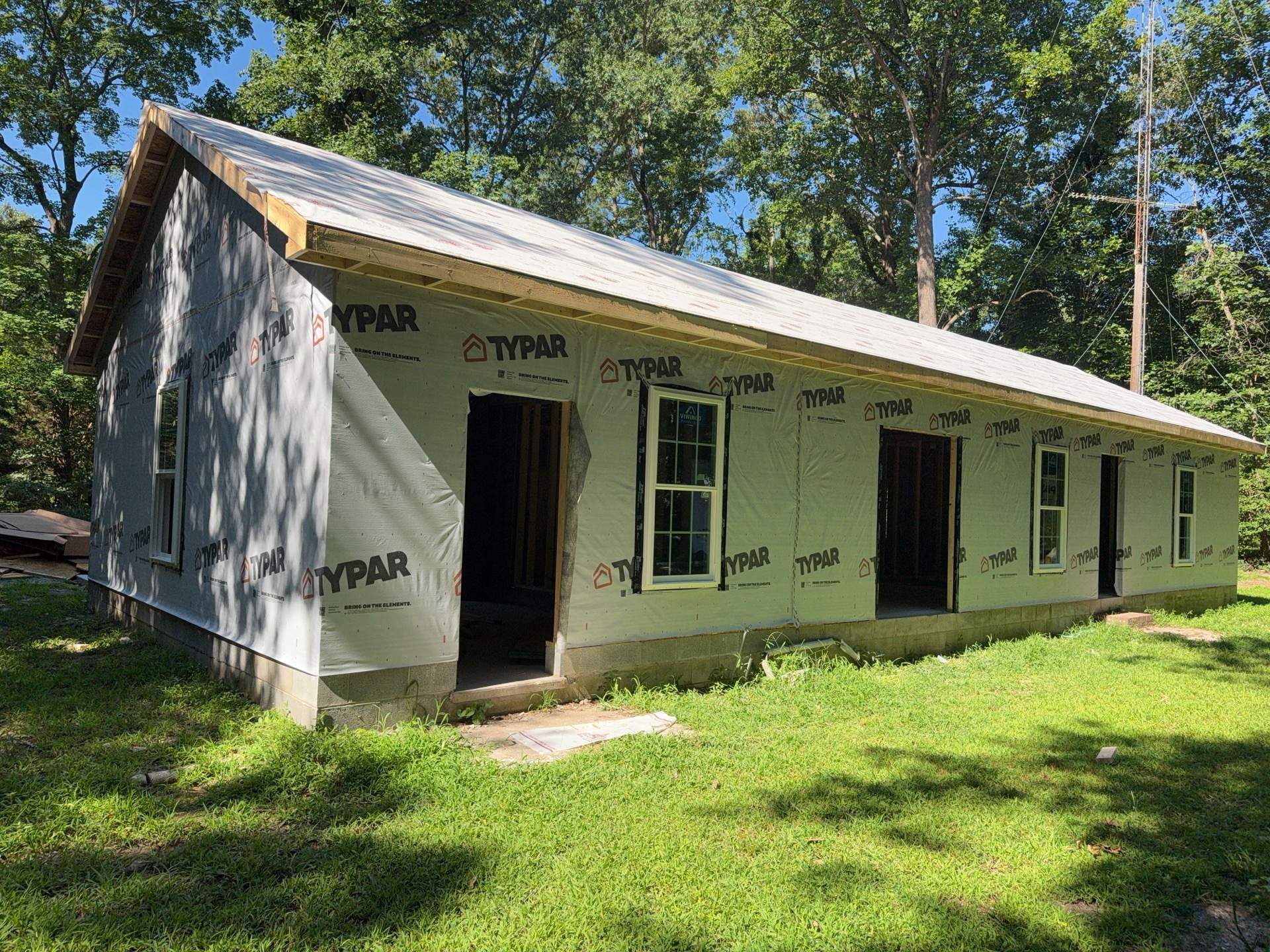 Single-Story New Construction Vinyl Siding Install in Gloucester by Cade Construction