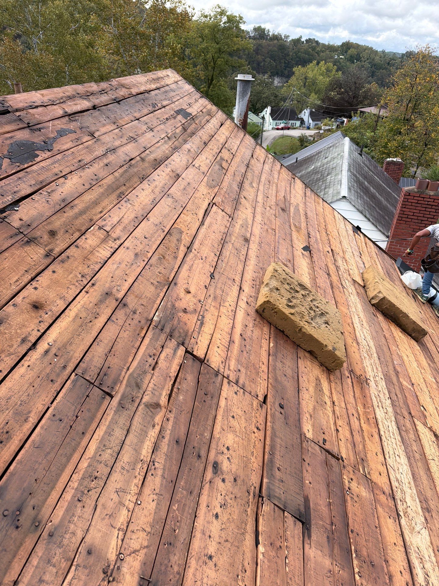 Residential Roofing Installation using GAF Timberline HDZ Fox Hollow Grey by Rainstoppers Roofing