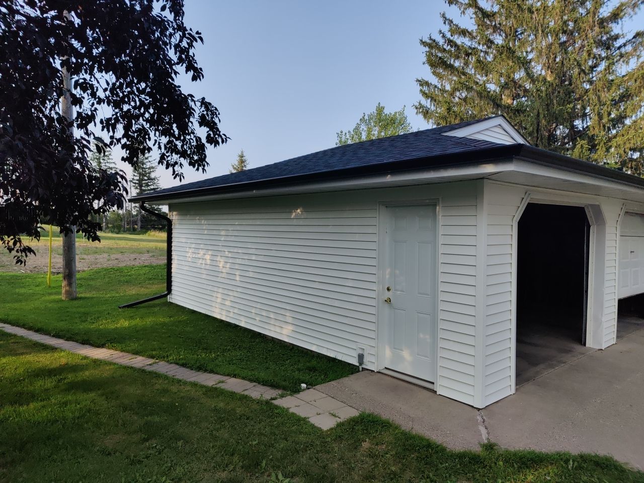 5" Gutters in Sauk Rapids by Next Level Seamless Gutters / Exteriors Inc.