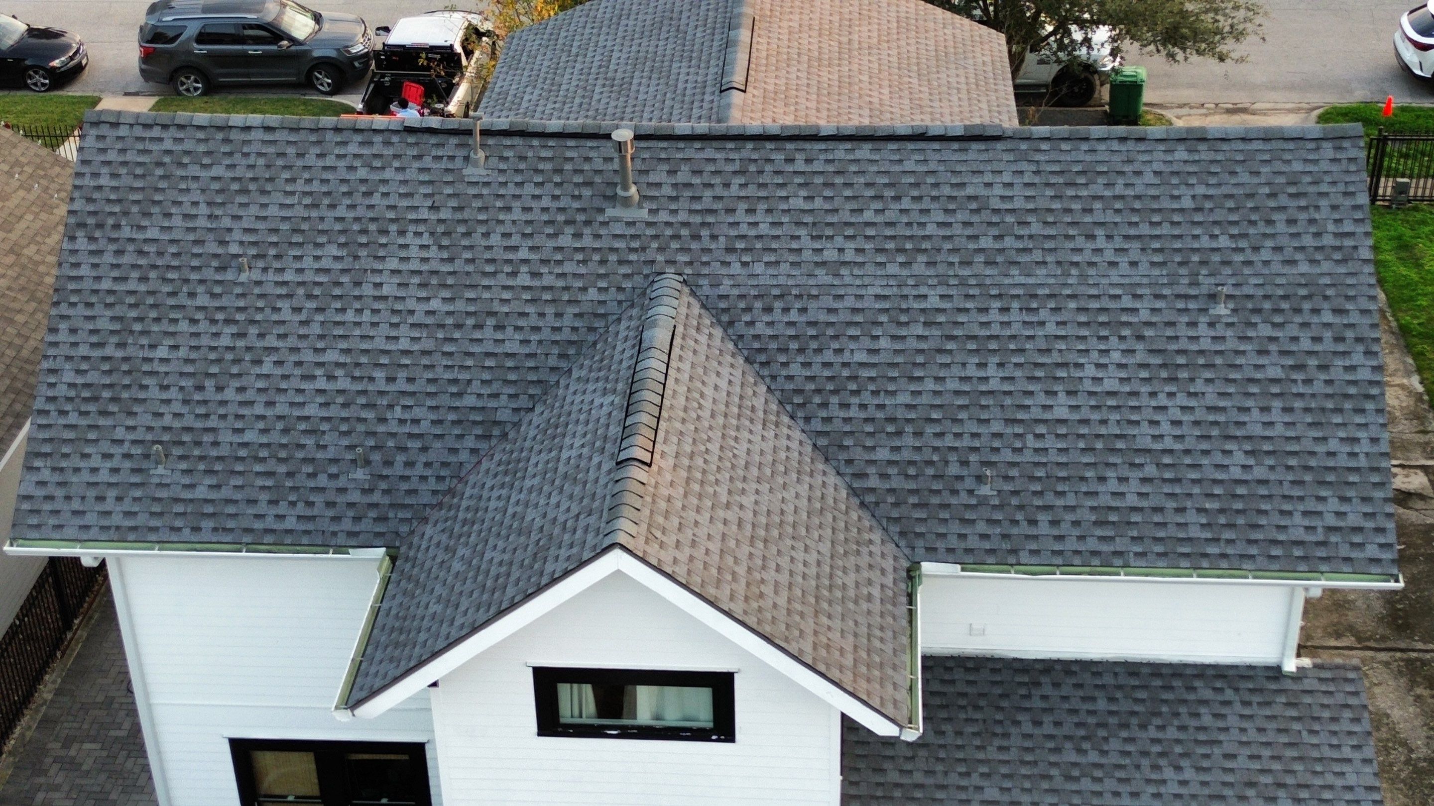 Houston Residential Roof Replacement Featuring GAF HDZ Shingles in Pewter Gray